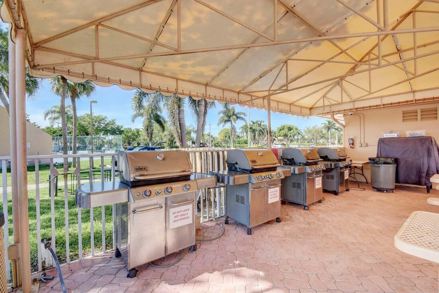 LAKES OF DELRAY - Residential