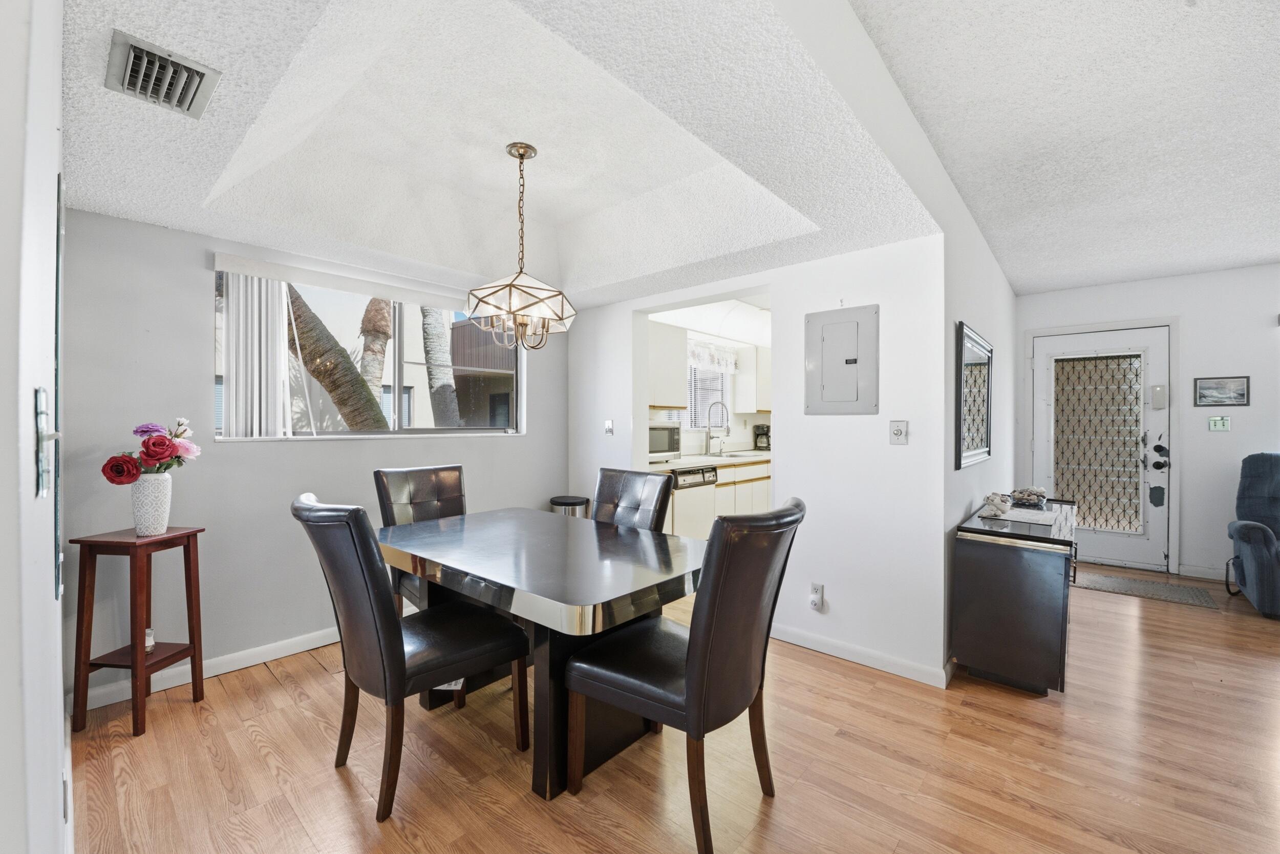 LAKES OF DELRAY - Residential