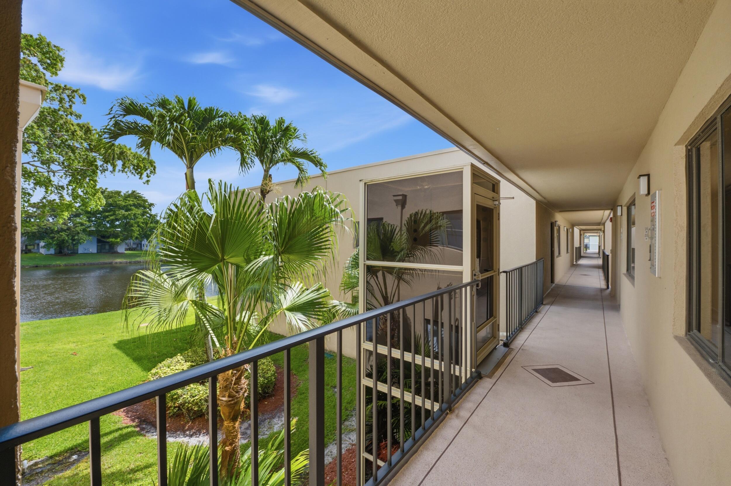LAKES OF DELRAY - Residential