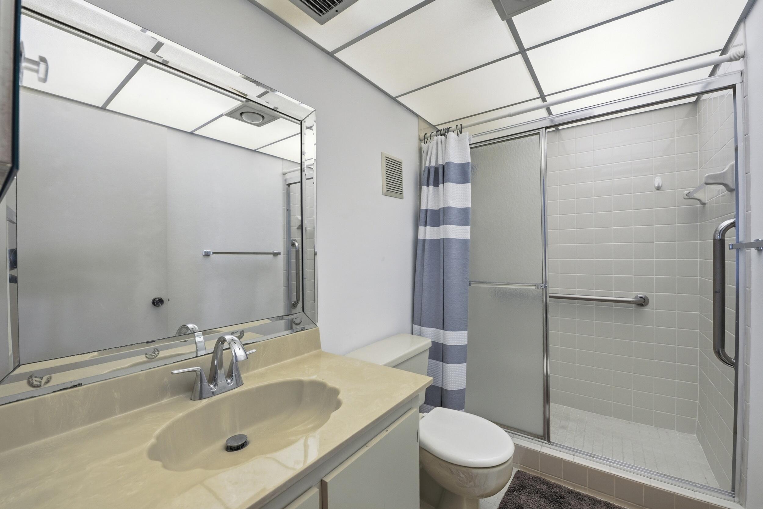 LAKES OF DELRAY - Residential