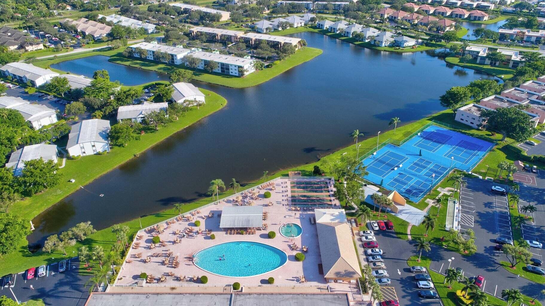 LAKES OF DELRAY - Residential