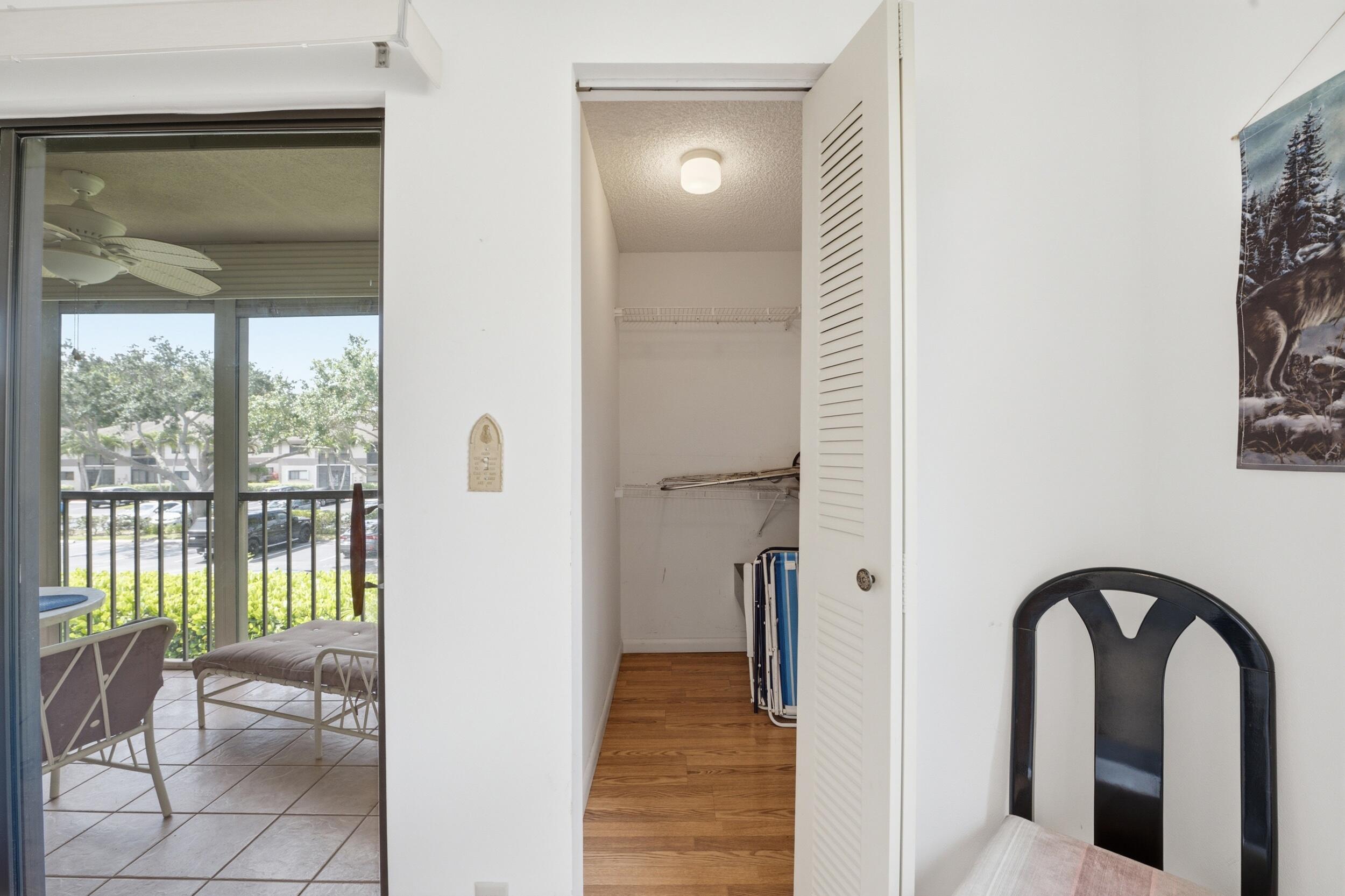 LAKES OF DELRAY - Residential