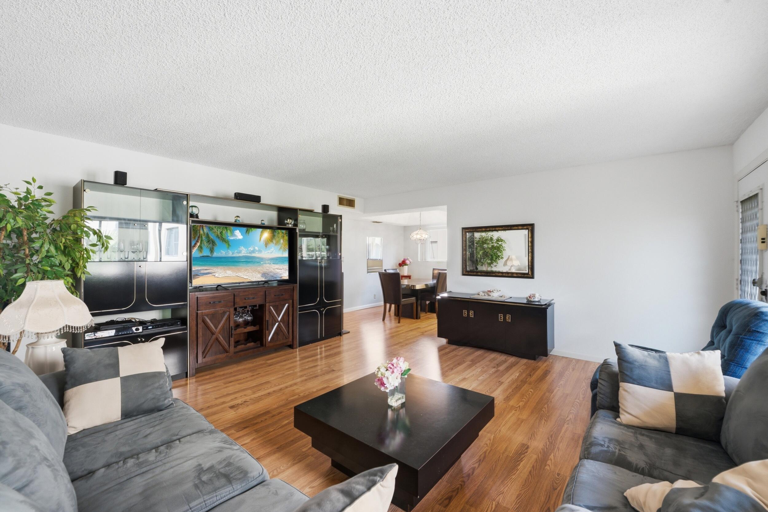 LAKES OF DELRAY - Residential