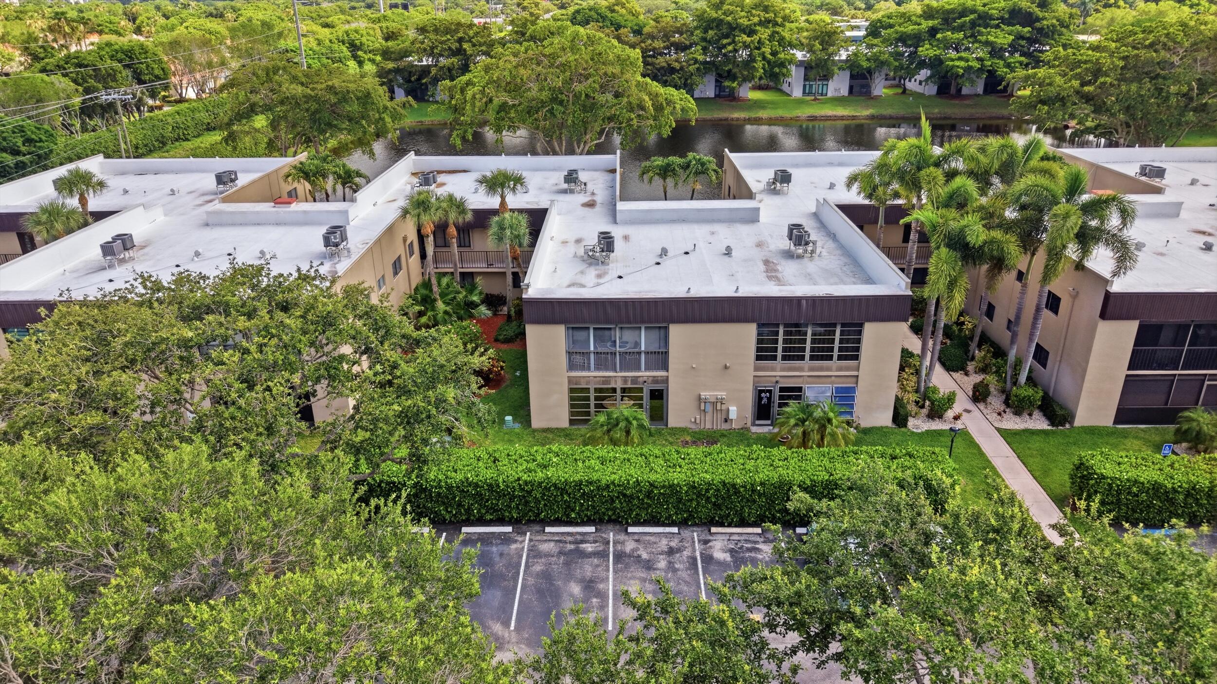 LAKES OF DELRAY - Residential