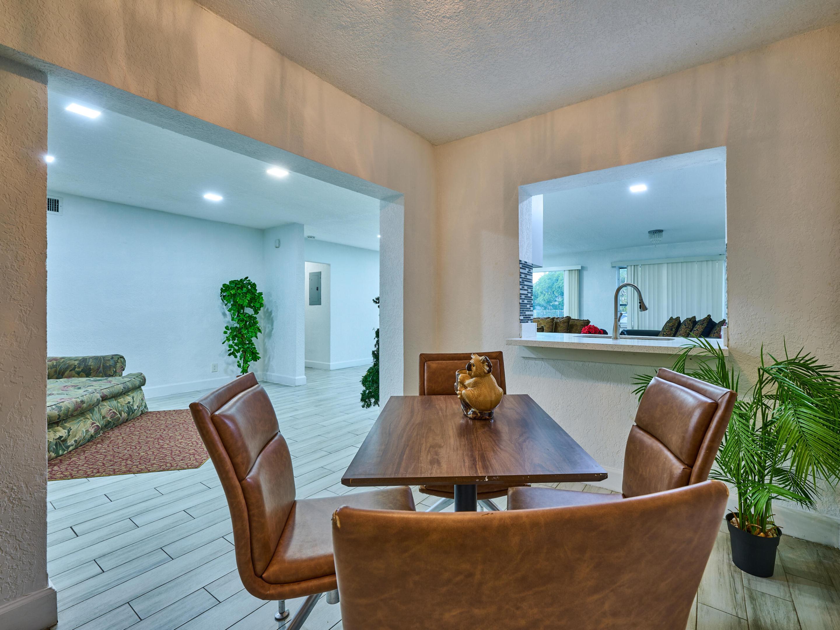 ORIOLE ESTATES SEC 3 - Residential