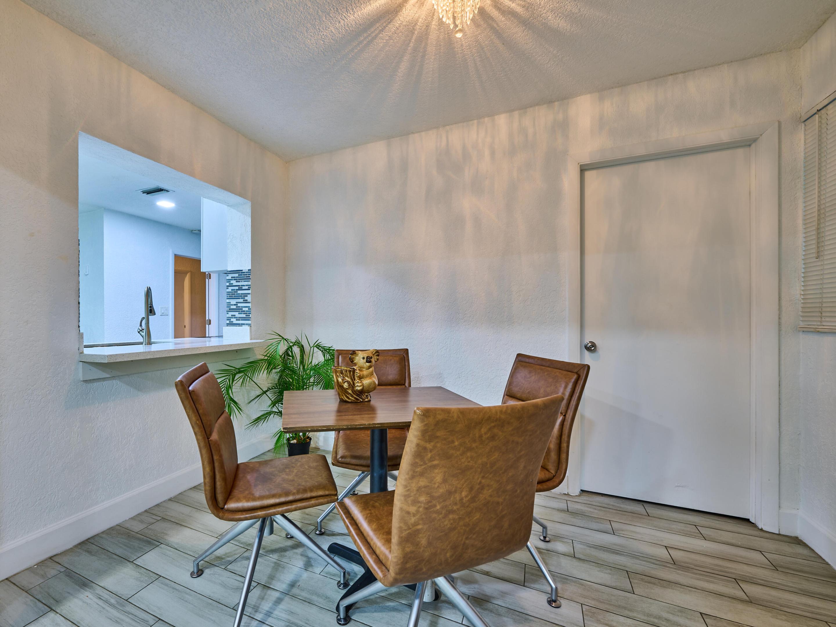 ORIOLE ESTATES SEC 3 - Residential