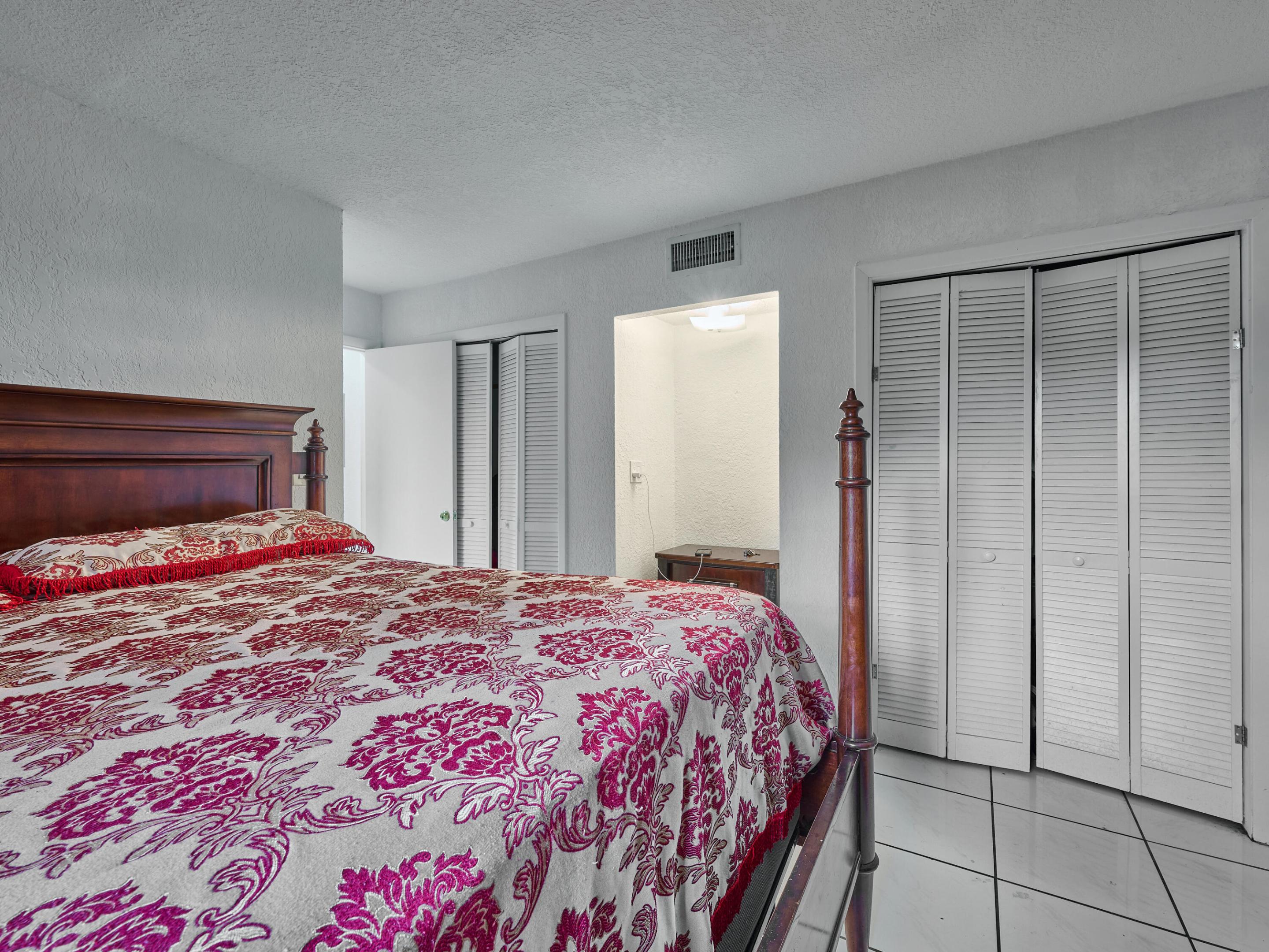 ORIOLE ESTATES SEC 3 - Residential