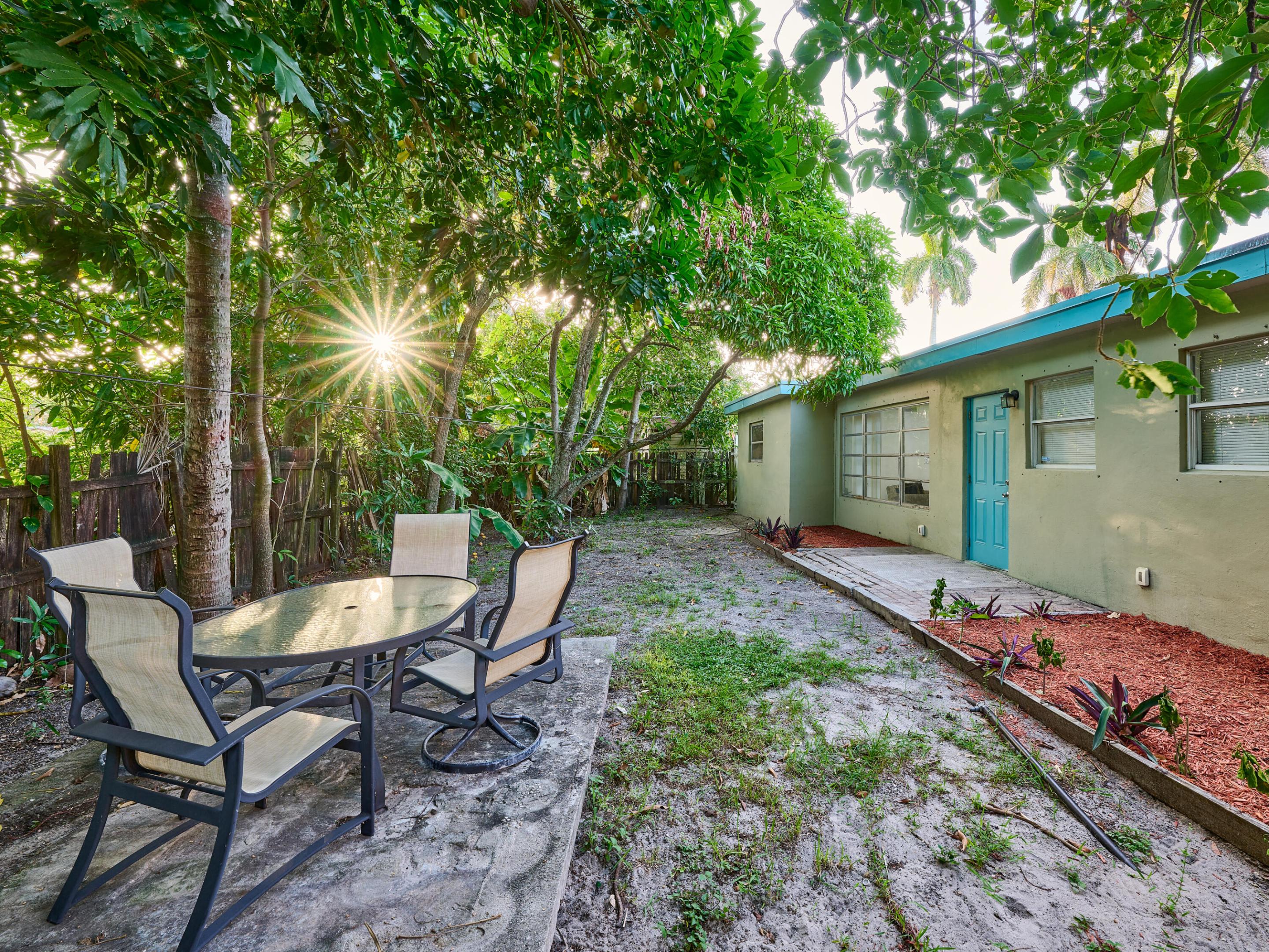 ORIOLE ESTATES SEC 3 - Residential