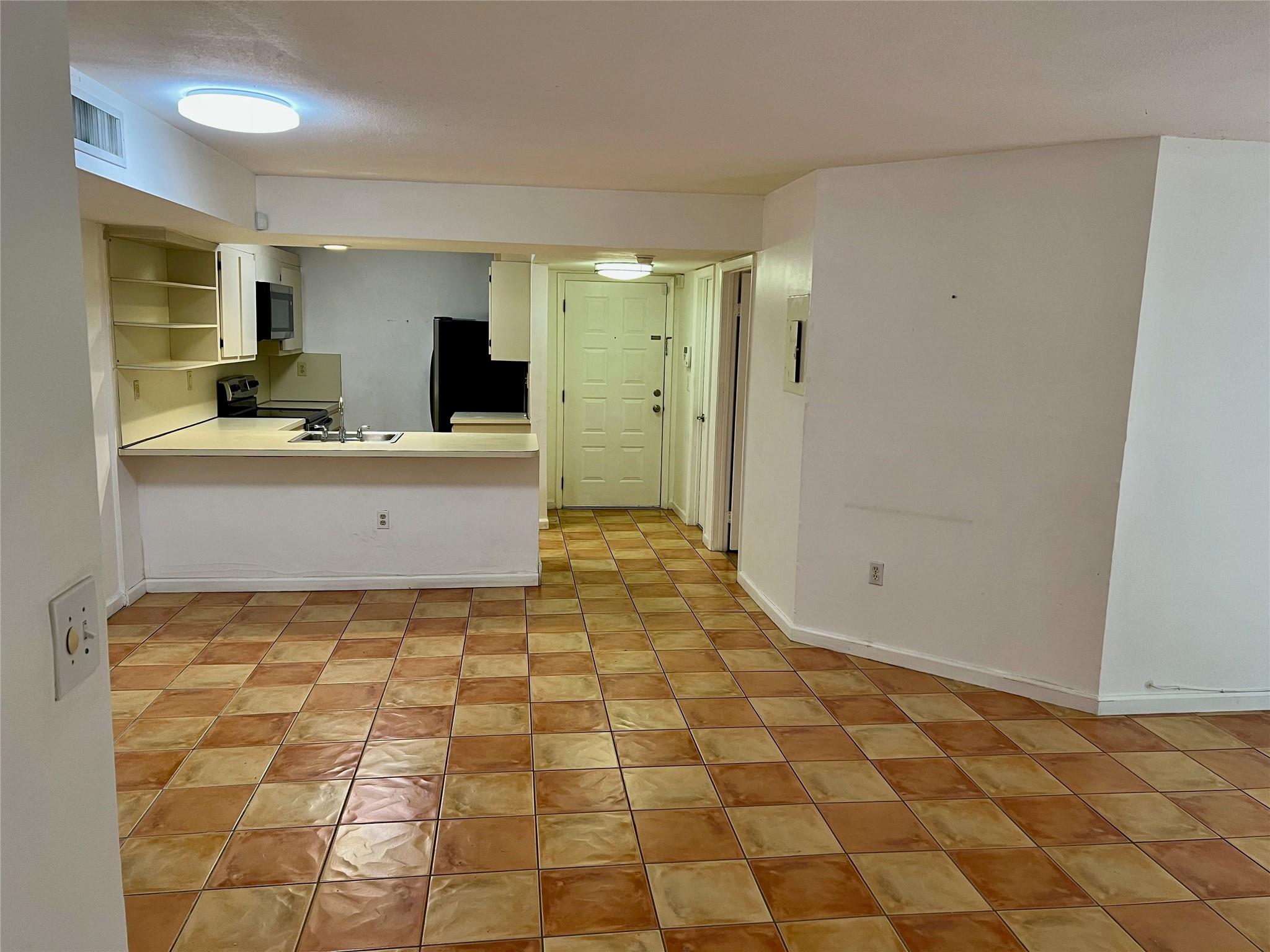 Village of Doral Place - Residential