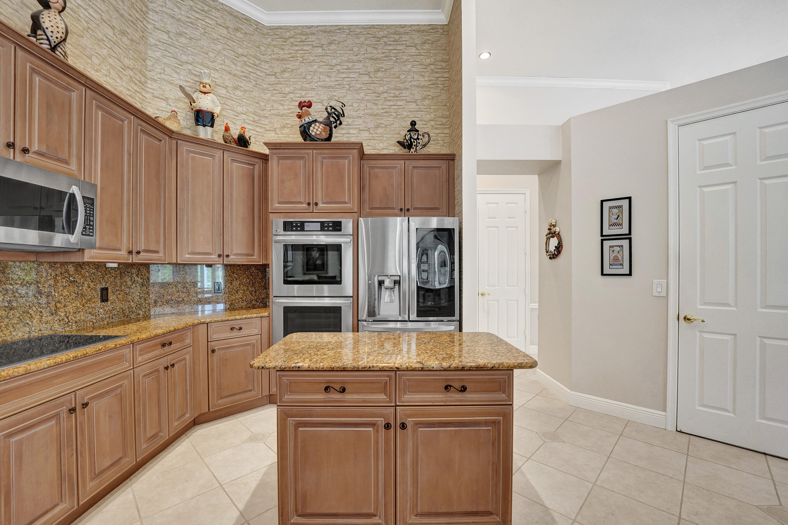 IMAGINATION FARMS EAST - Residential