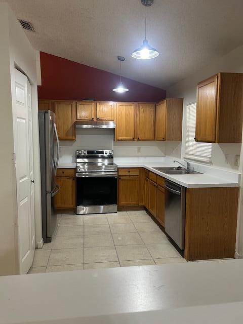 PORT ST LUCIE SECTION 47 - Residential Lease