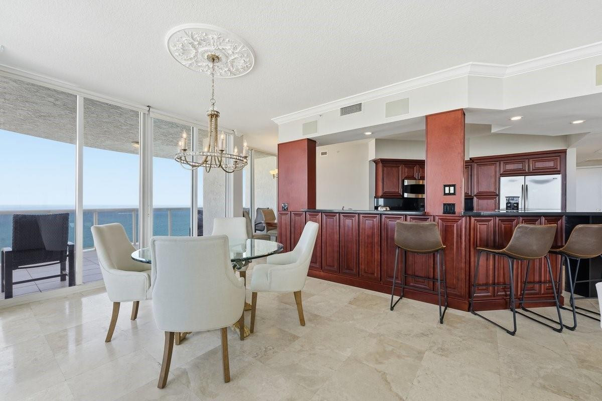 LHERMITAGE I CONDOMINIUM - Residential Lease