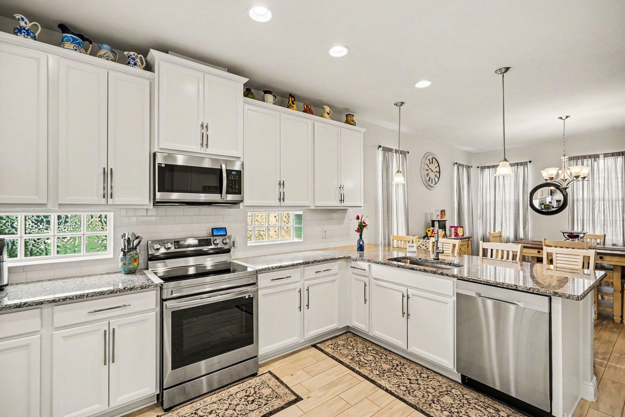 SIERRA COVE AT ADDISON VILLAGE - Residential