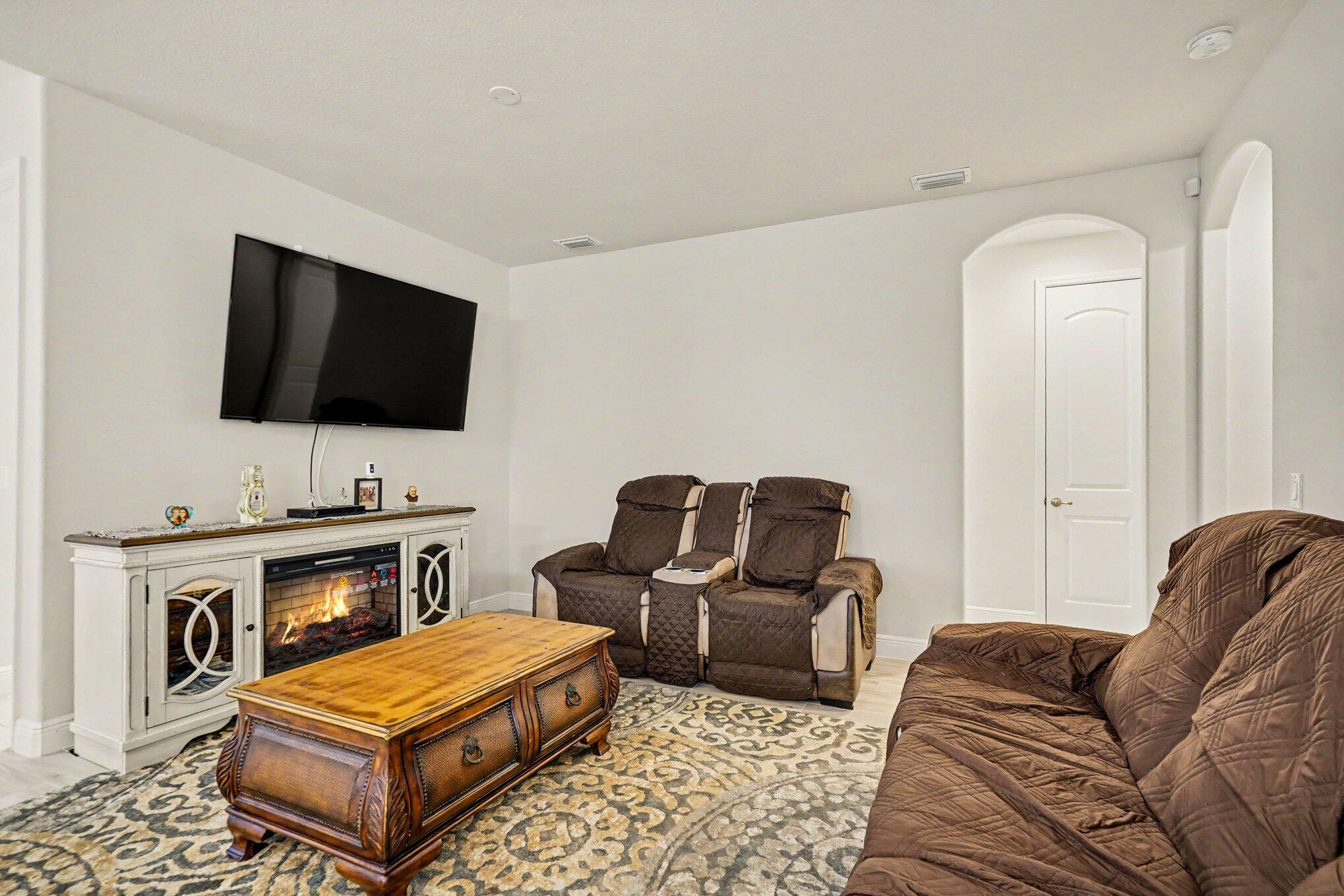 SIERRA COVE AT ADDISON VILLAGE - Residential