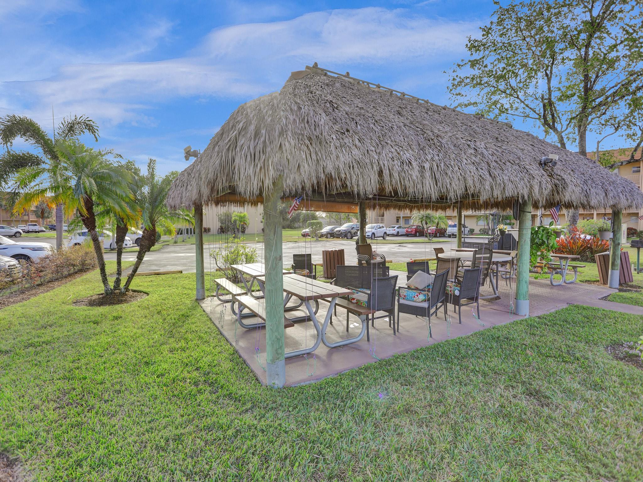 ROYAL PARK GARDENS I-J CONDO - Residential