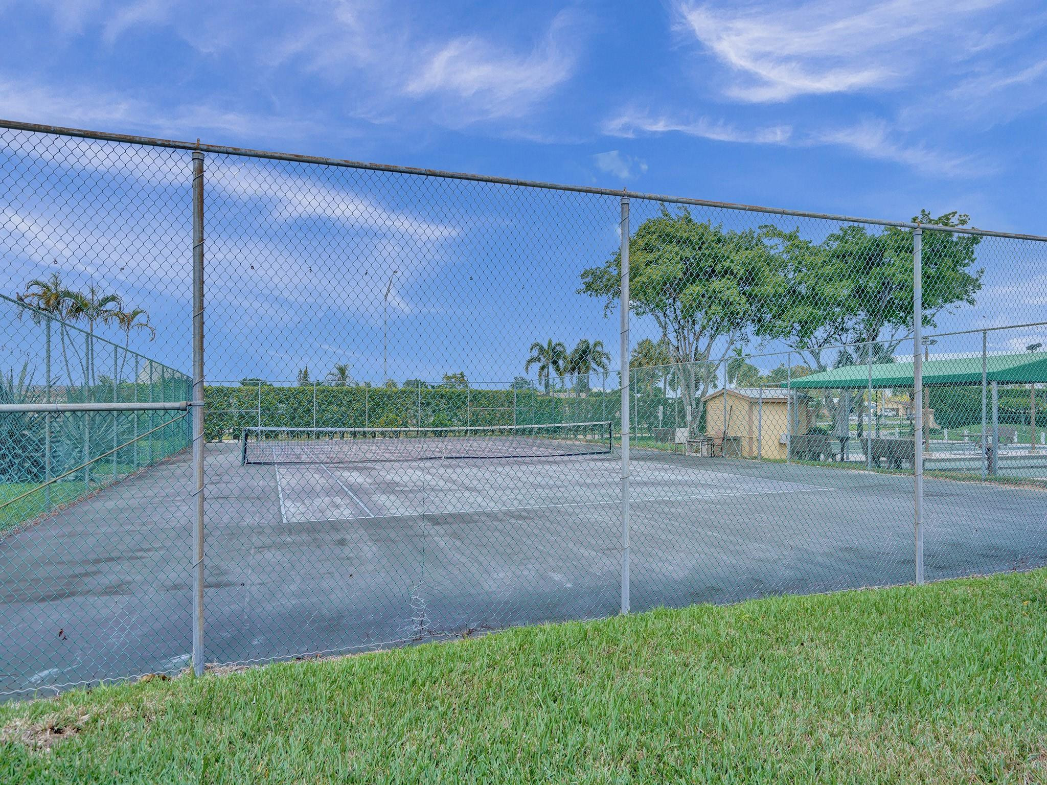 ROYAL PARK GARDENS I-J CONDO - Residential