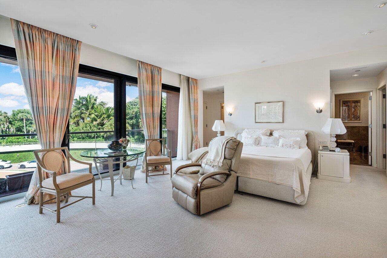 TWO NORTH BREAKERS ROW CONDO - Residential
