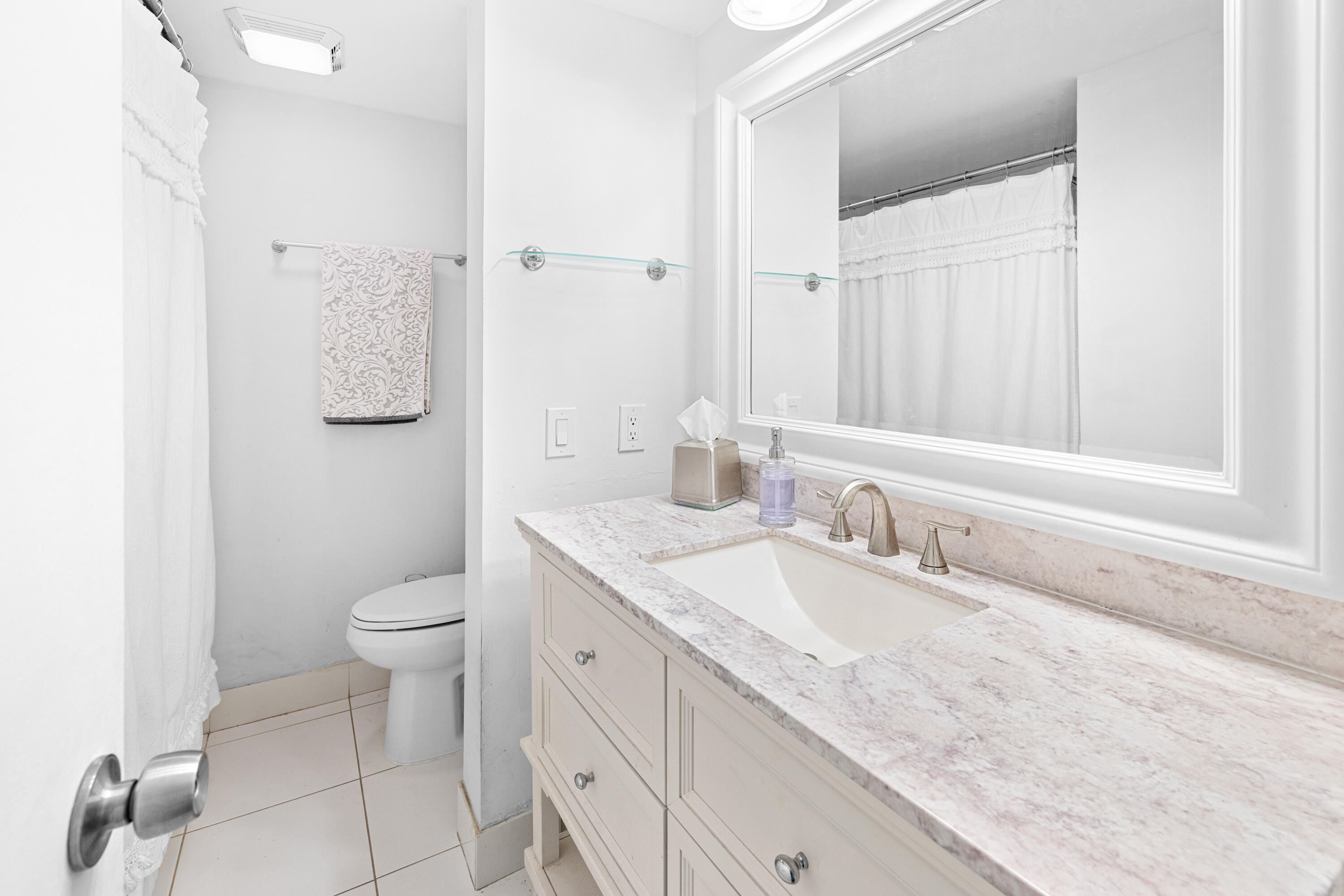 TIERRA DEL SOL CONDO - Residential