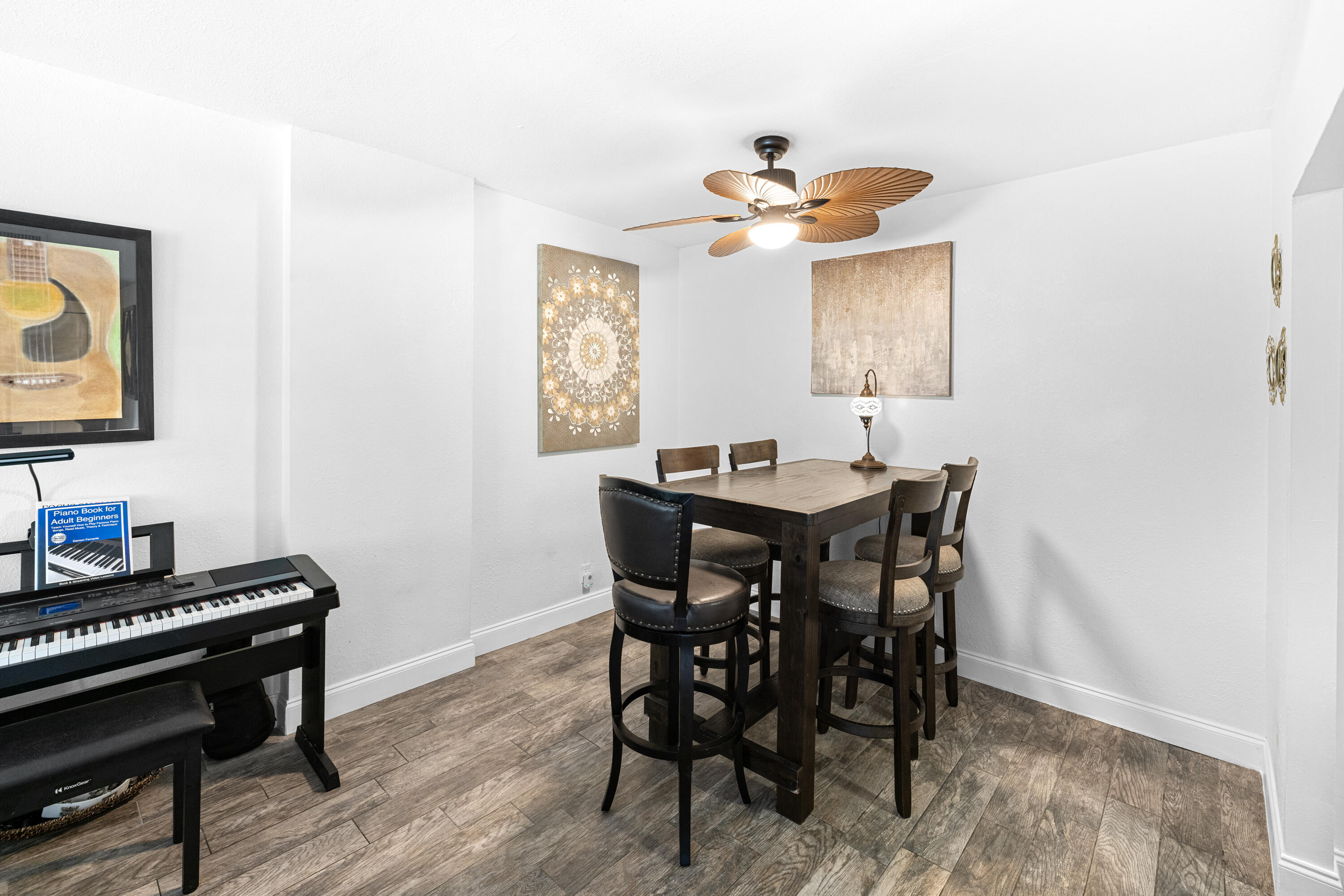 TIERRA DEL SOL CONDO - Residential