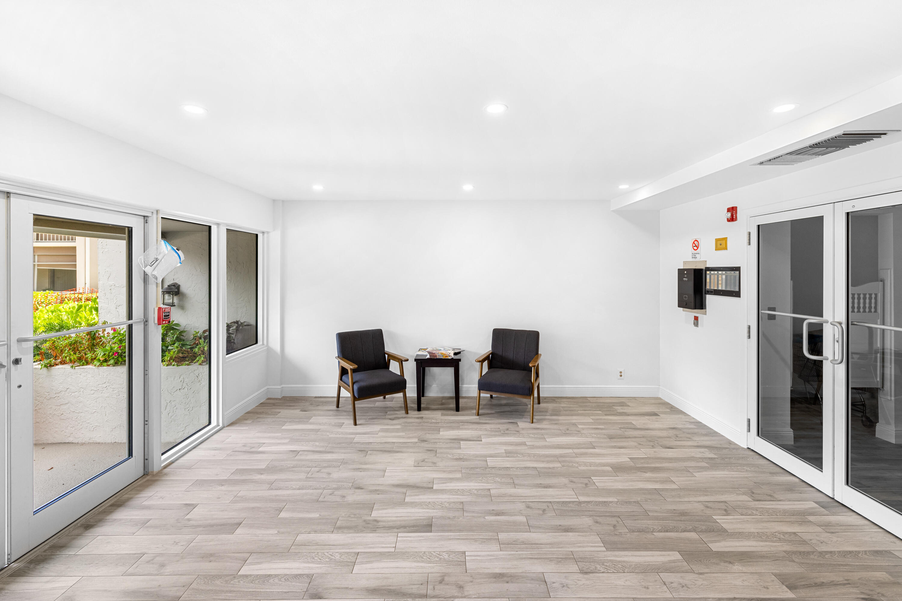 TIERRA DEL SOL CONDO - Residential