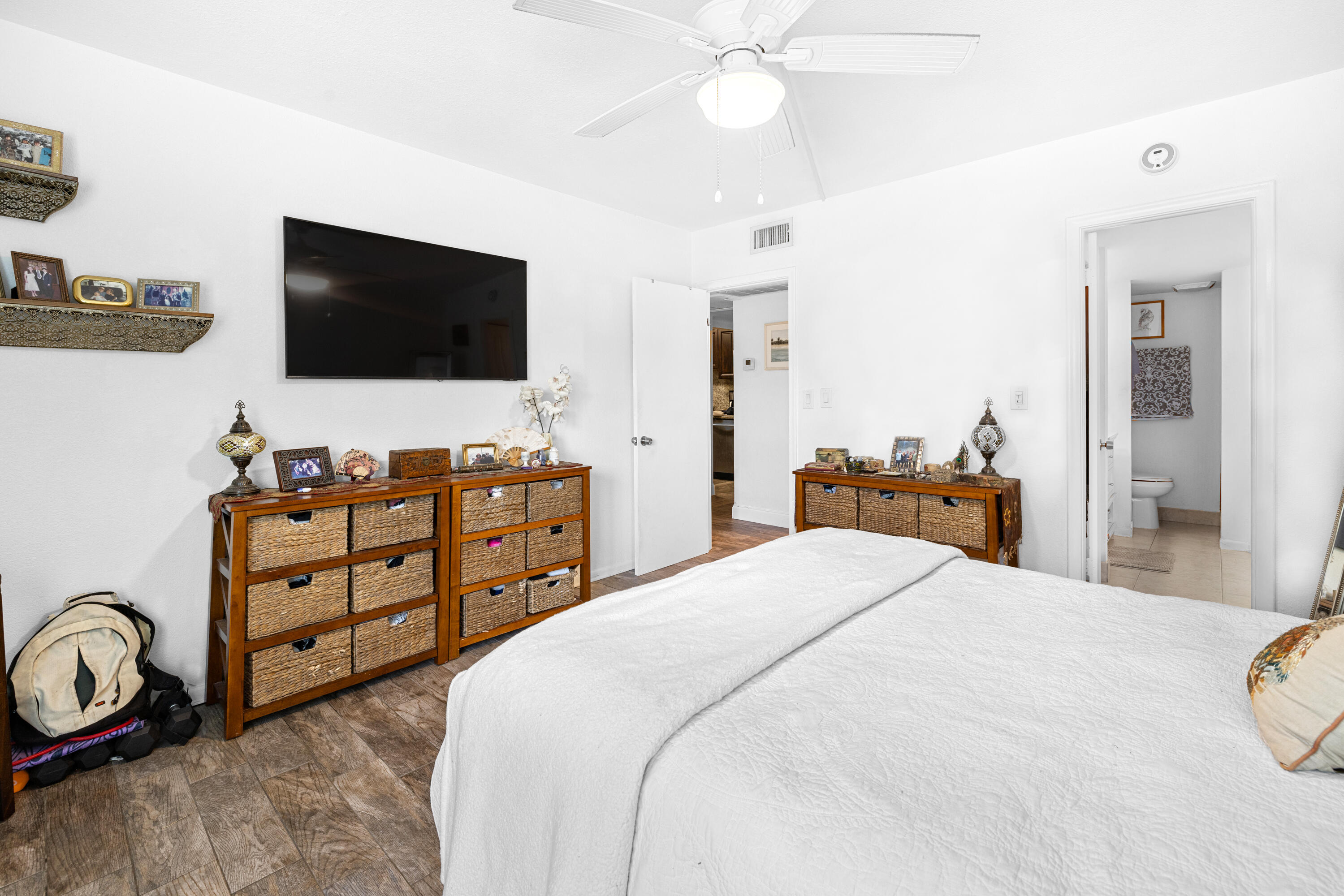 TIERRA DEL SOL CONDO - Residential