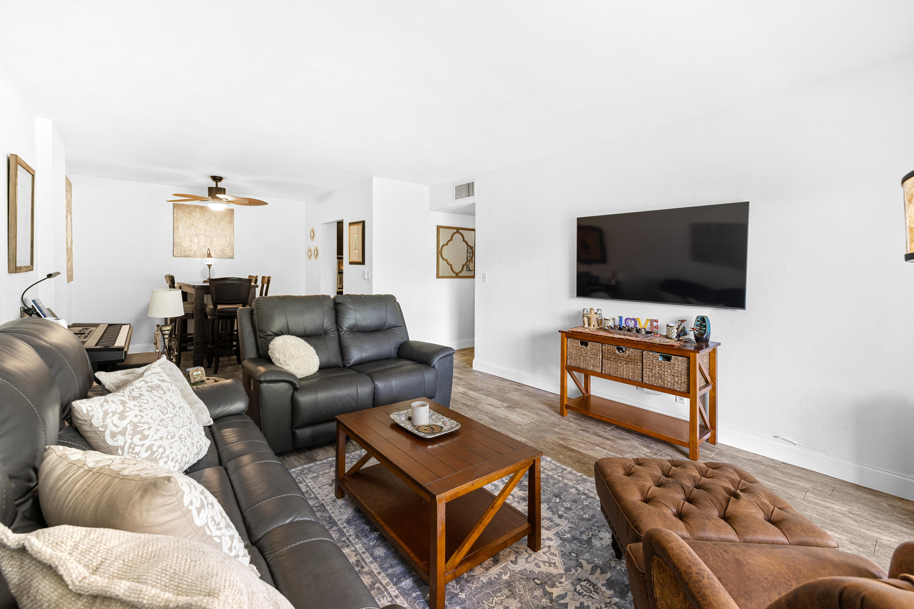 TIERRA DEL SOL CONDO - Residential