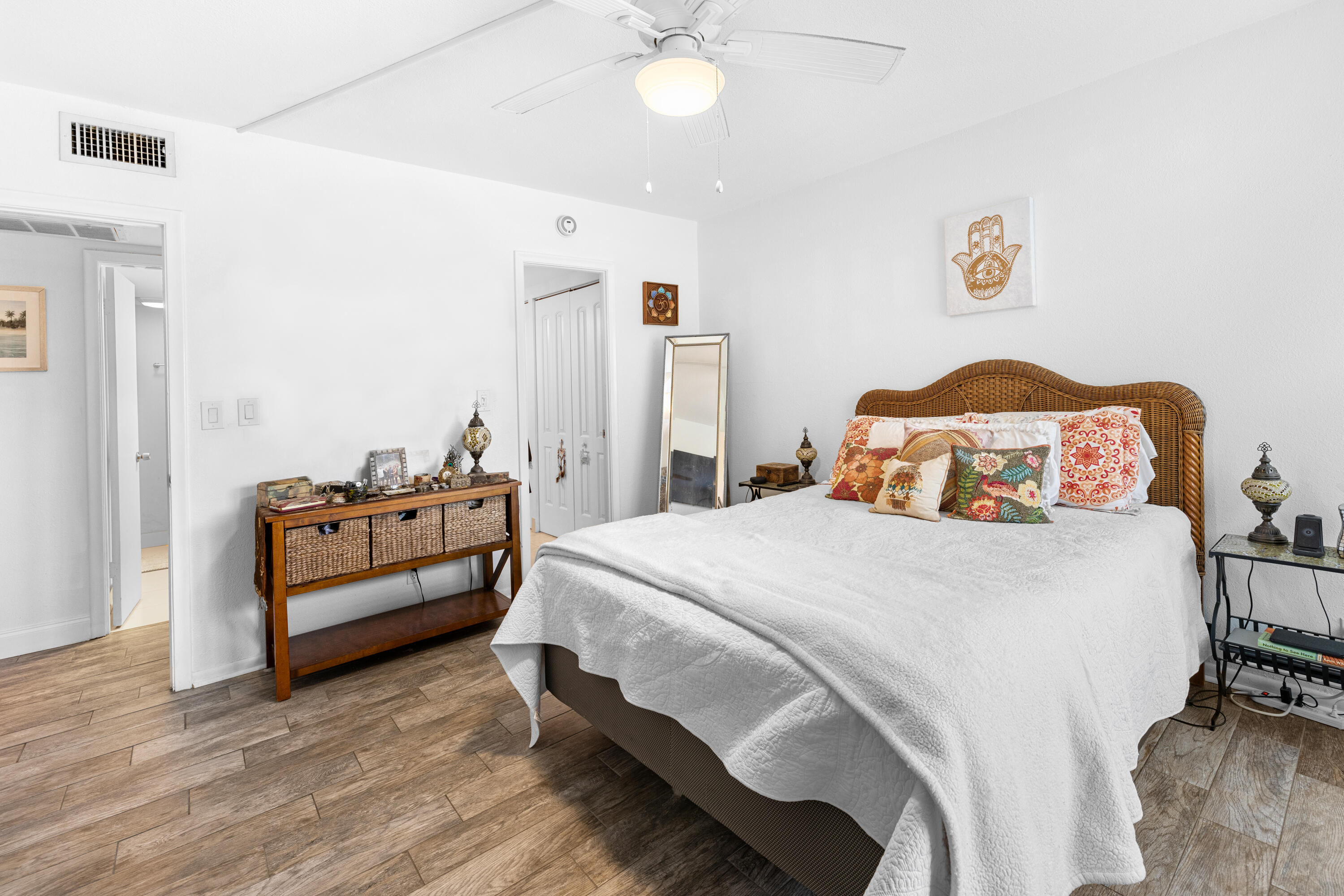 TIERRA DEL SOL CONDO - Residential