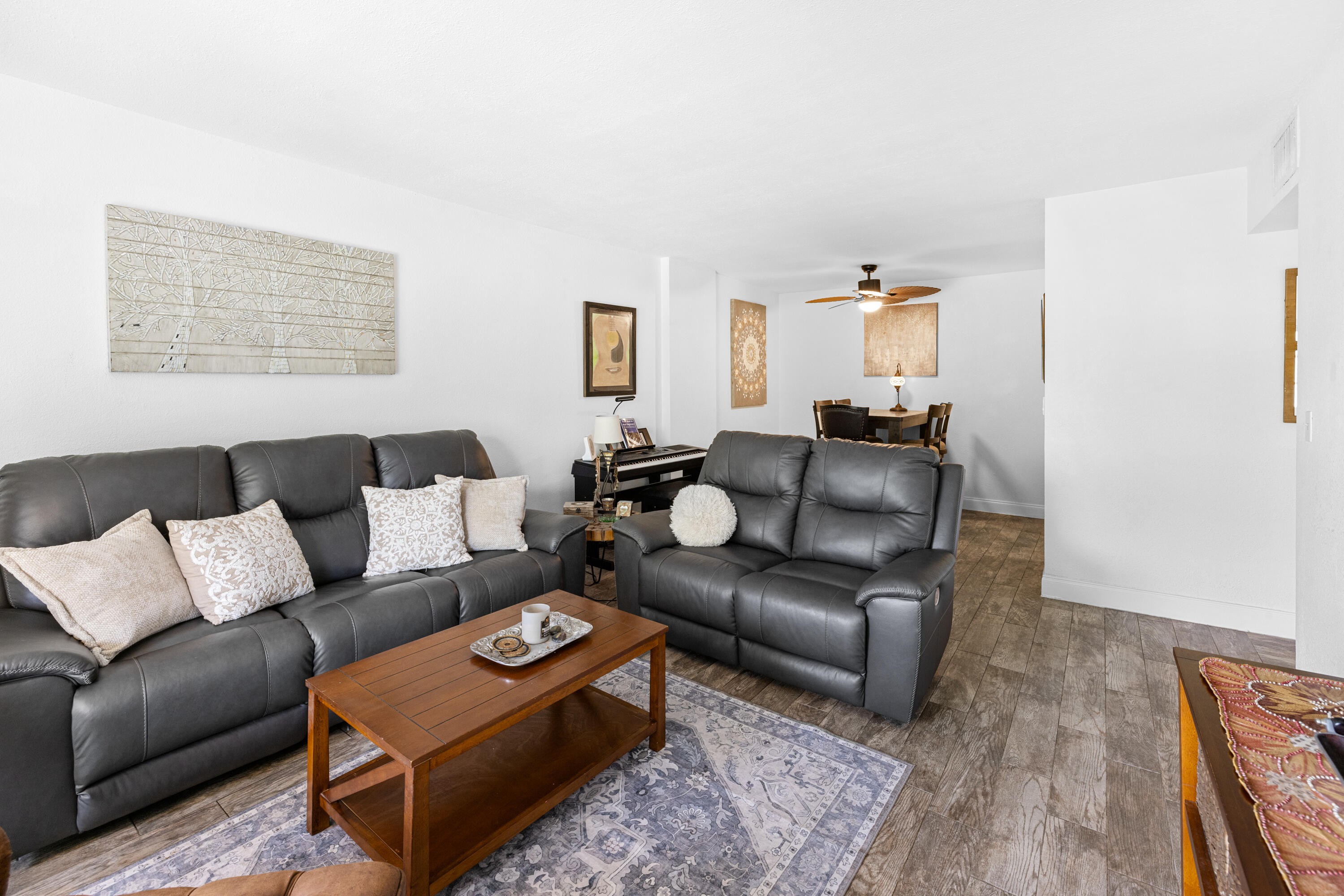 TIERRA DEL SOL CONDO - Residential