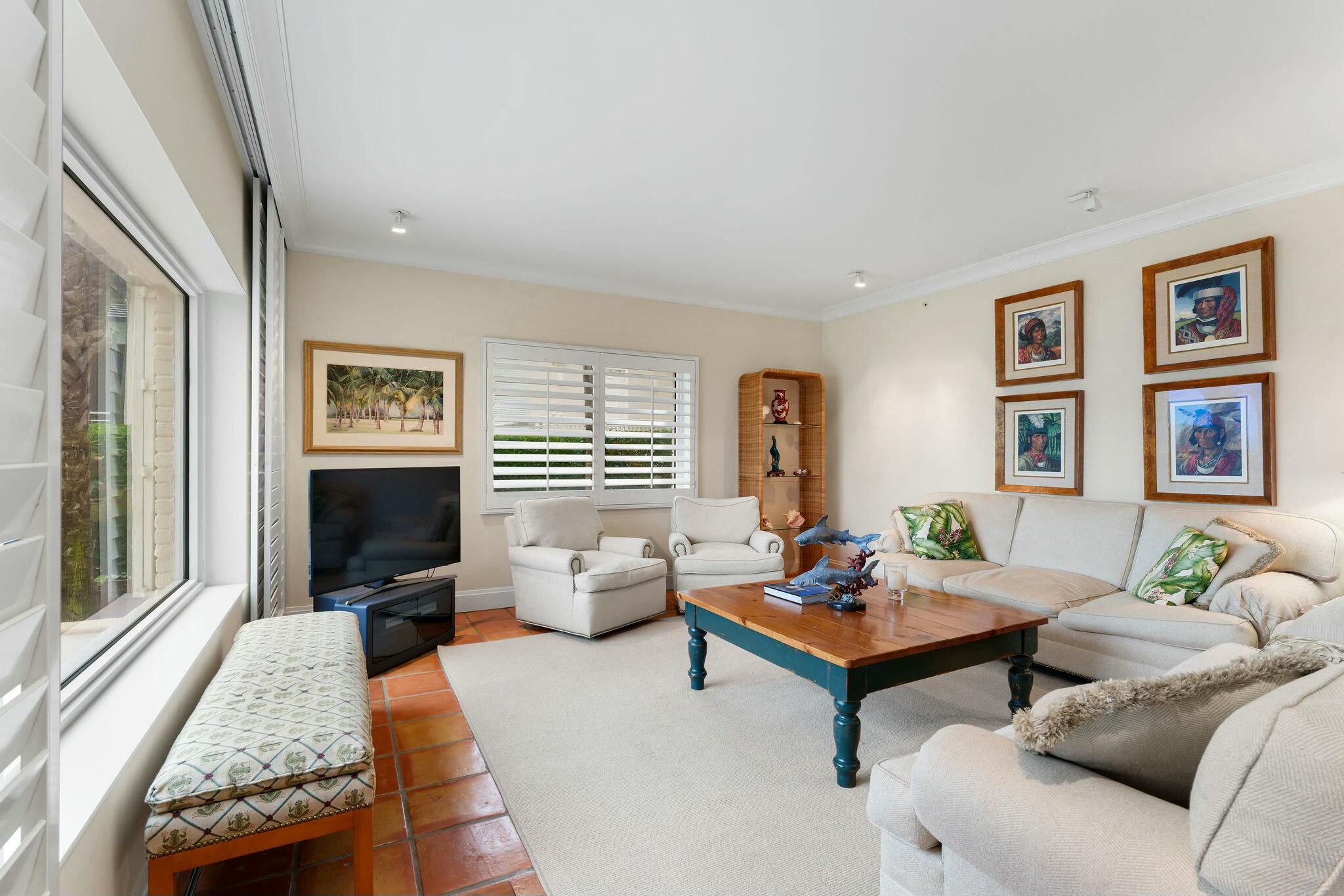 OCEAN HOUSE ONE CONDO - Residential