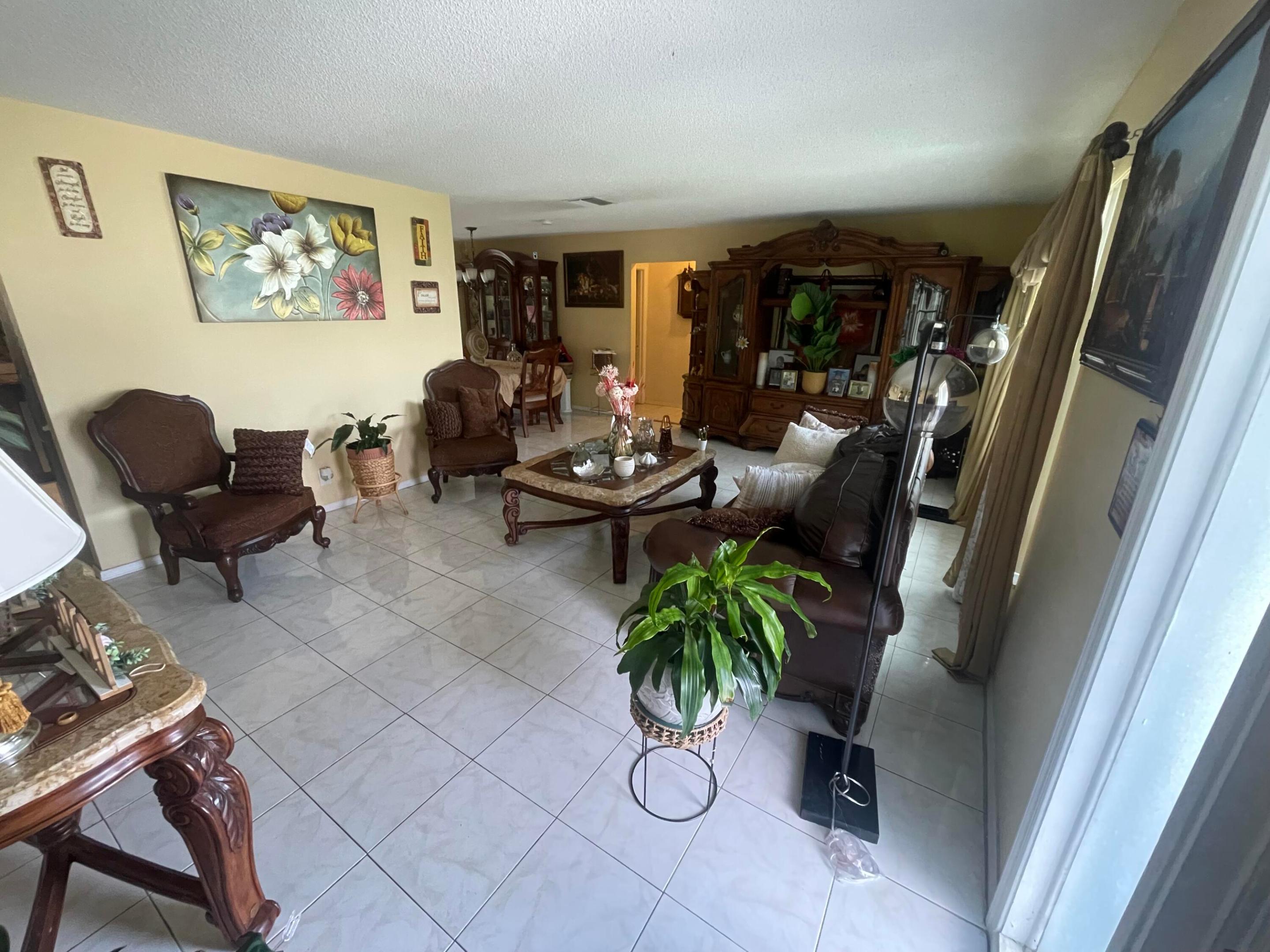 MAINLANDS OF TAMARAC LAKES - Residential