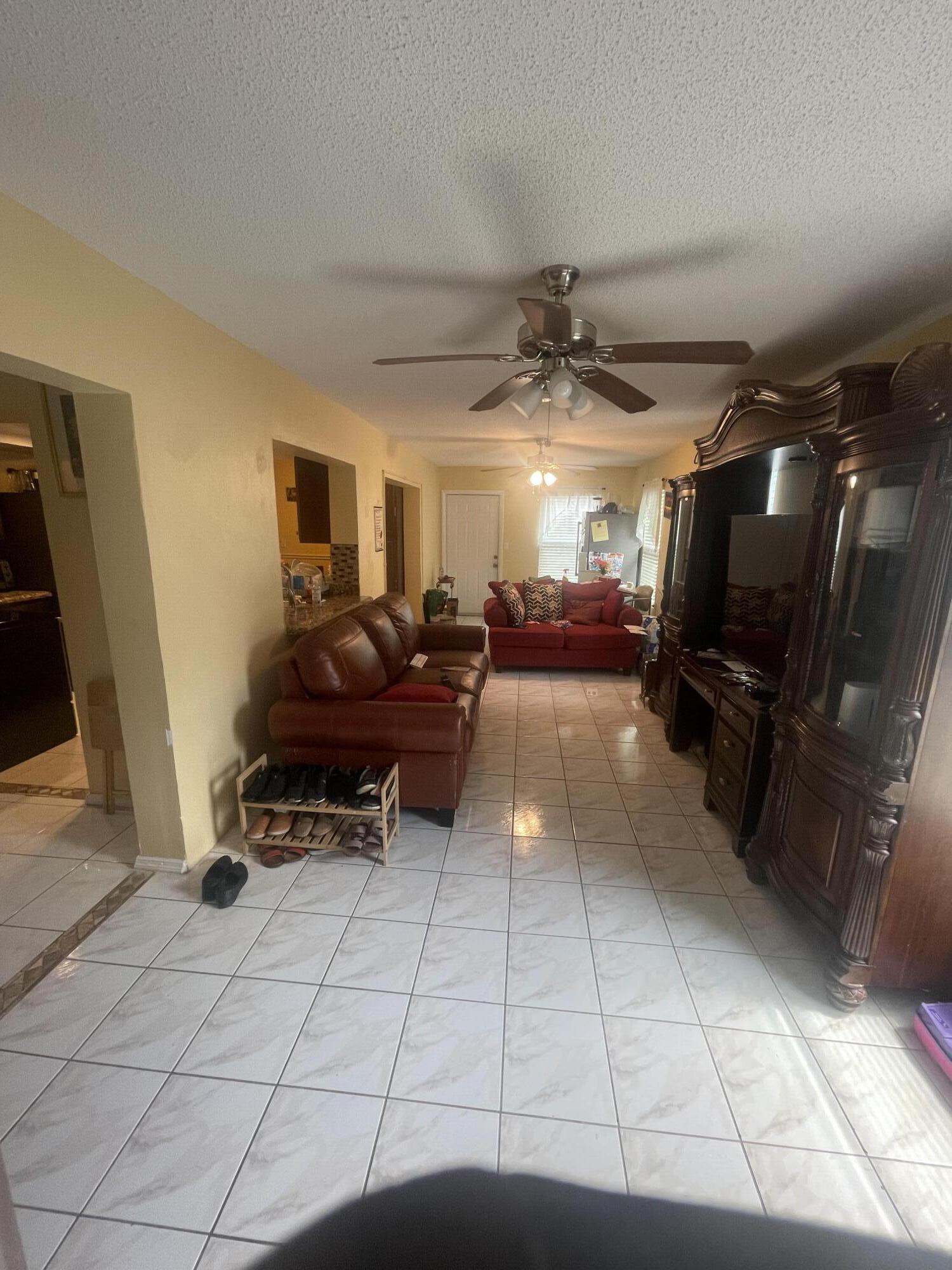 MAINLANDS OF TAMARAC LAKES - Residential