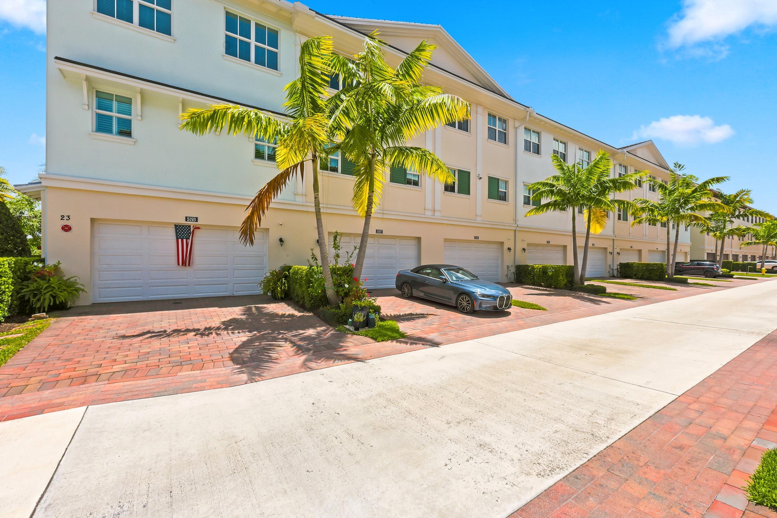 ALTON NEIGHBORHOOD - Residential