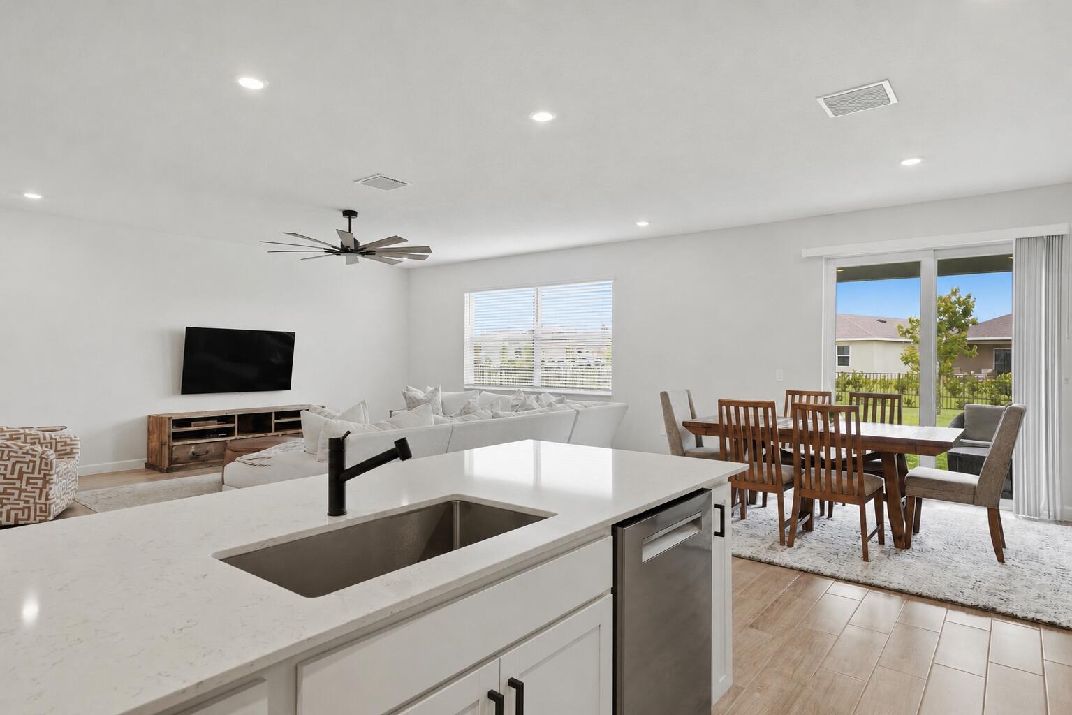 Central Park - Residential