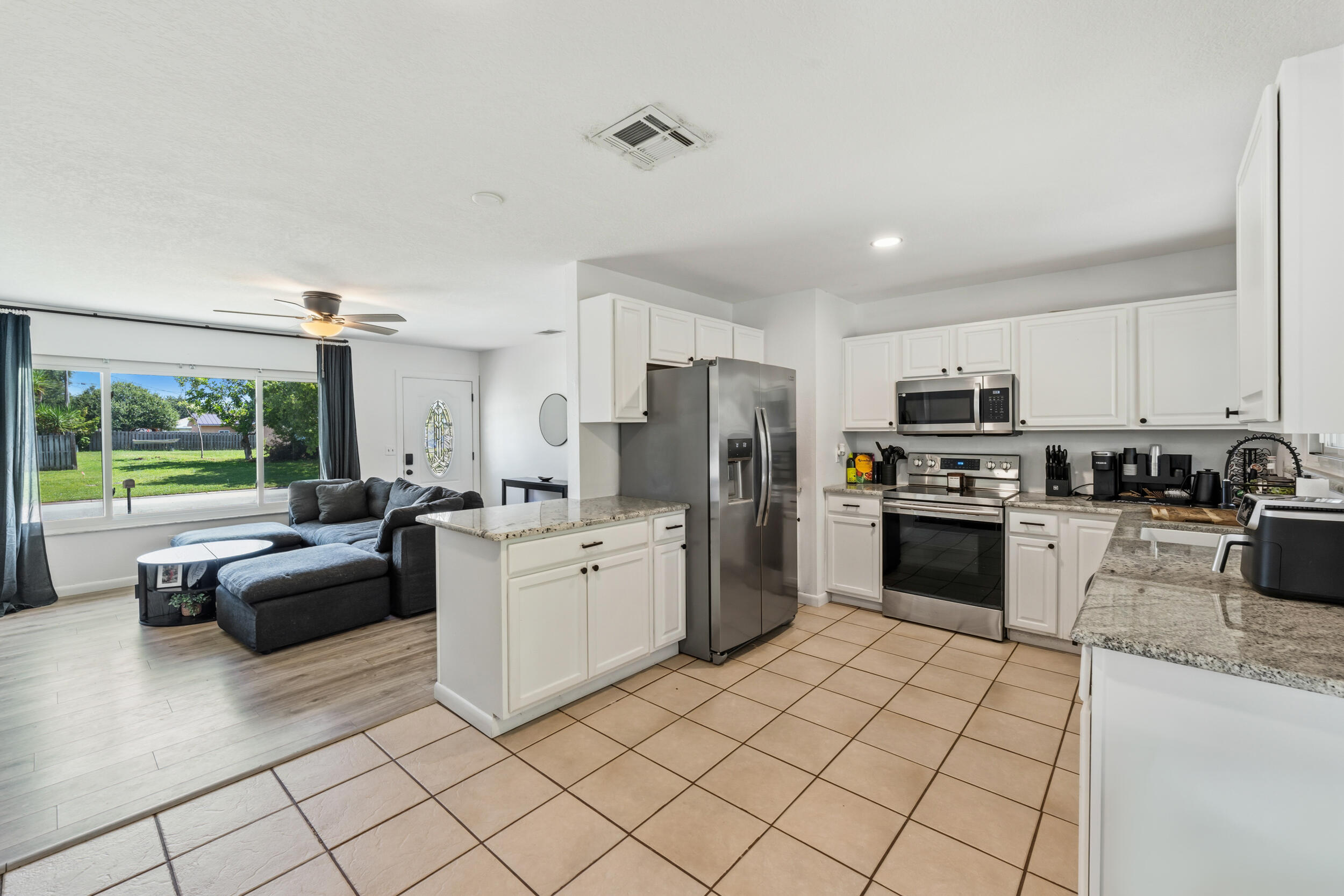 VERO BEACH HIGHLANDS UNIT 2 REPLAT - Residential