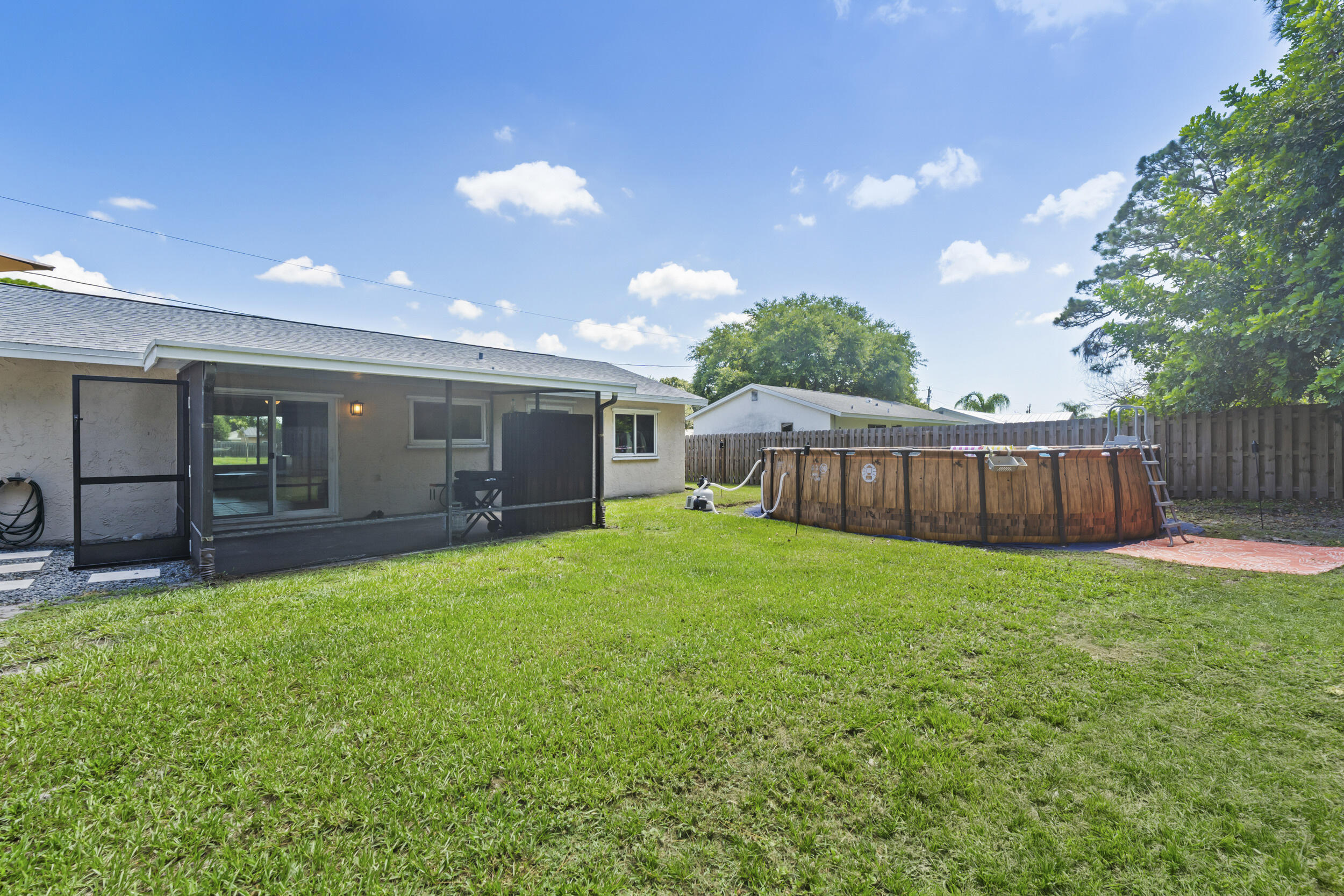 VERO BEACH HIGHLANDS UNIT 2 REPLAT - Residential