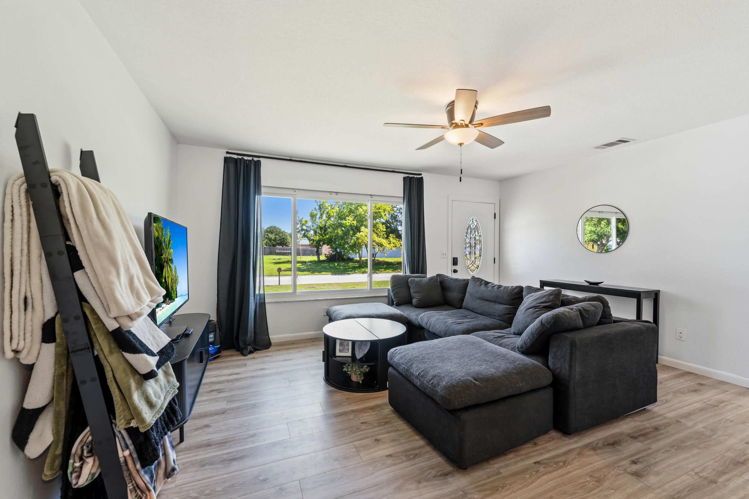 VERO BEACH HIGHLANDS UNIT 2 REPLAT - Residential