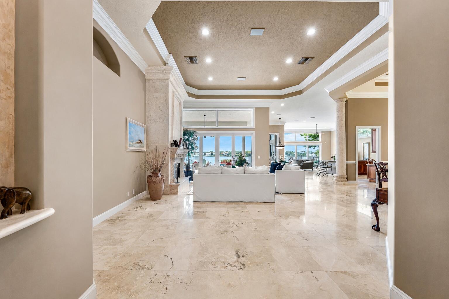 TEQUESTA - Residential
