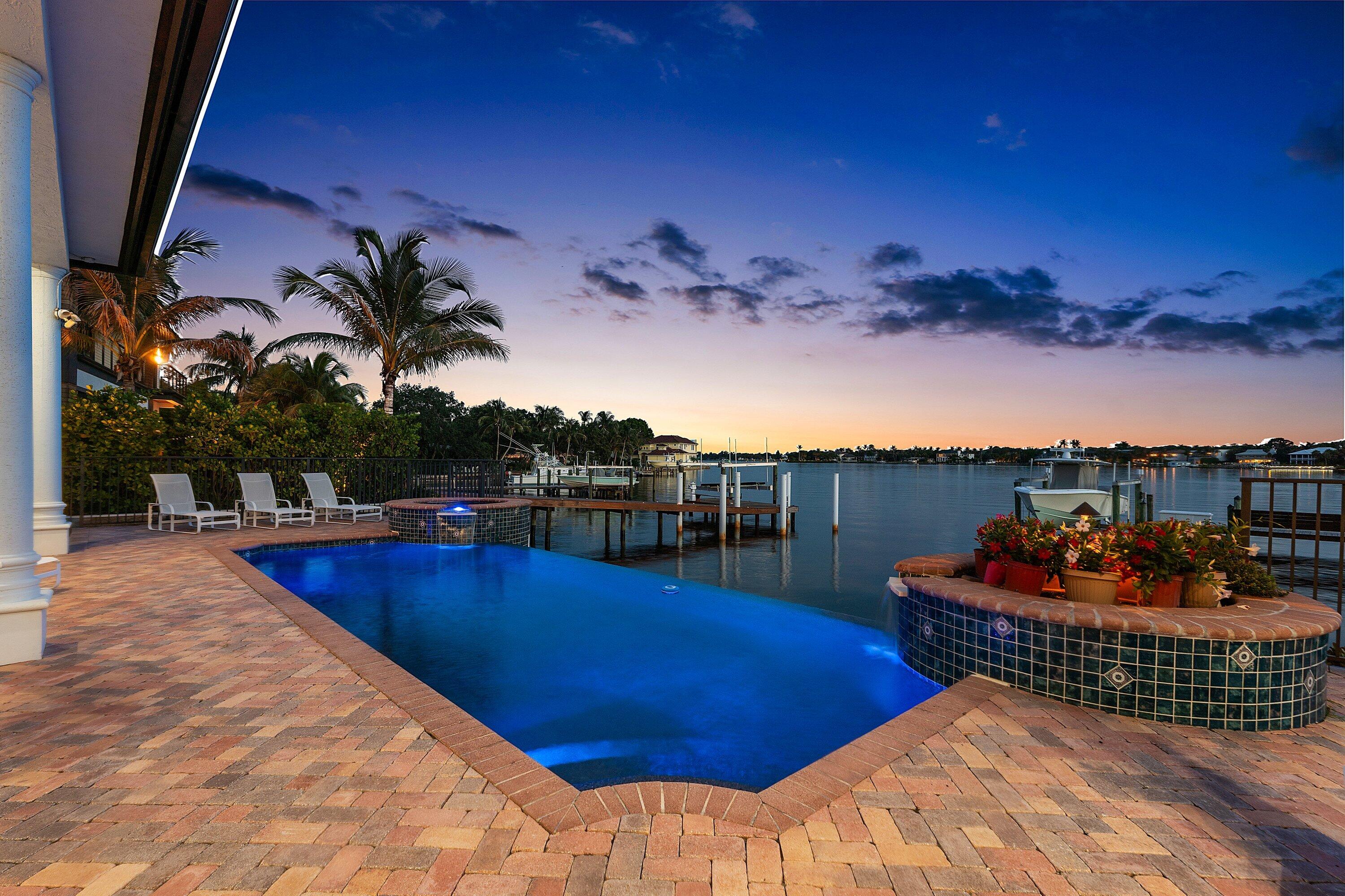 TEQUESTA - Residential