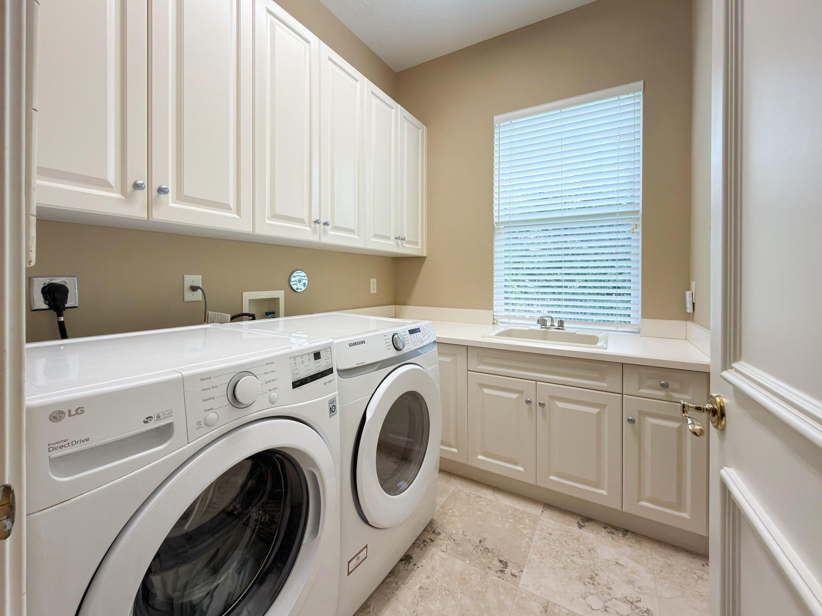 TEQUESTA - Residential