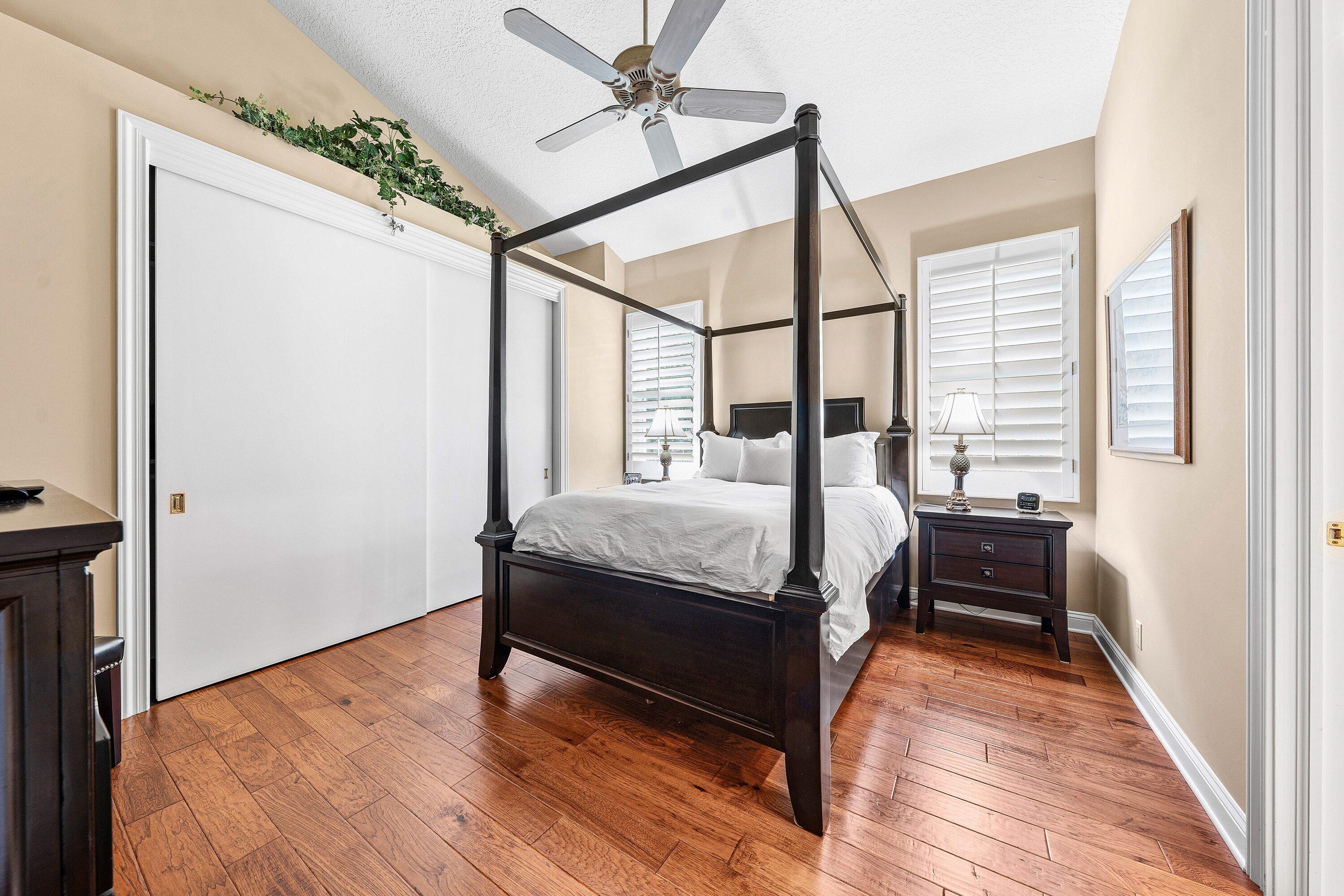 TEQUESTA - Residential