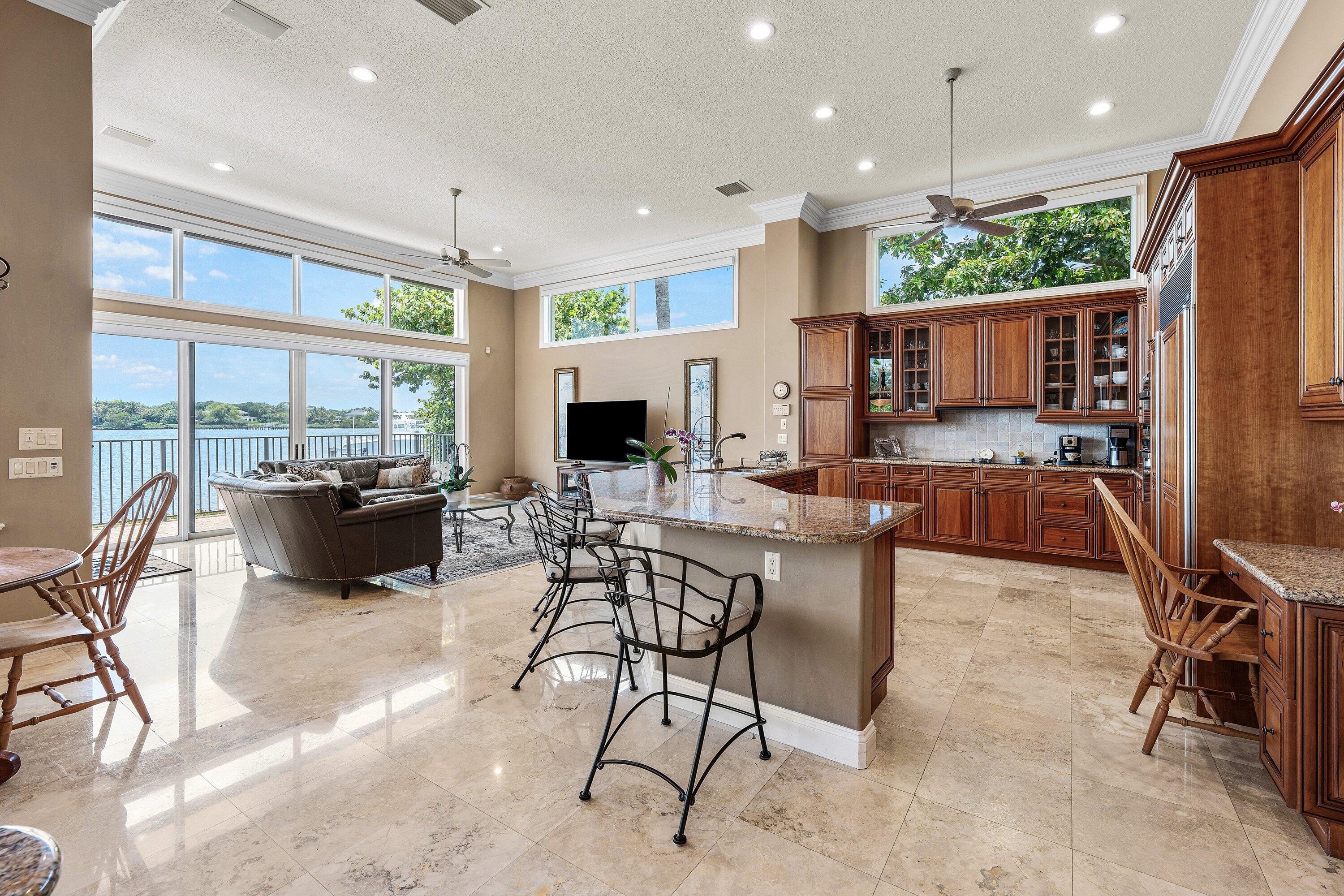 TEQUESTA - Residential