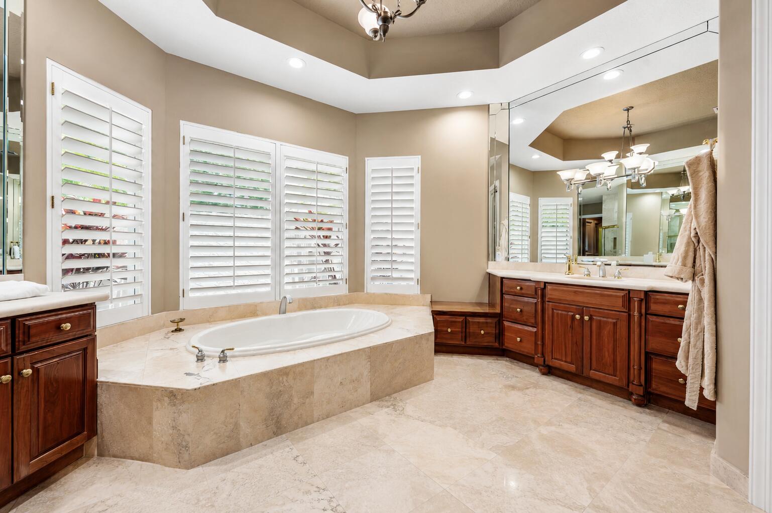 TEQUESTA - Residential