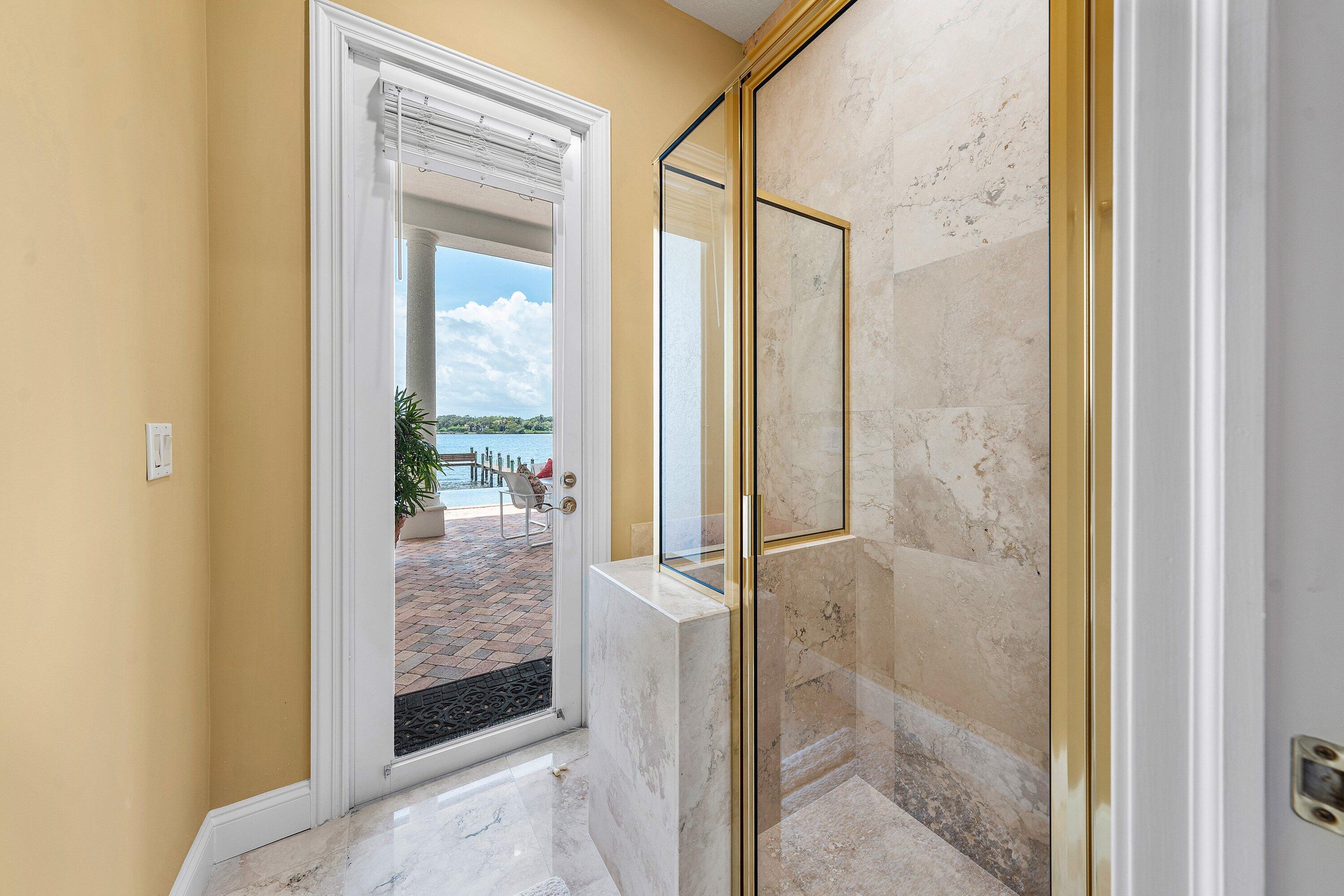TEQUESTA - Residential