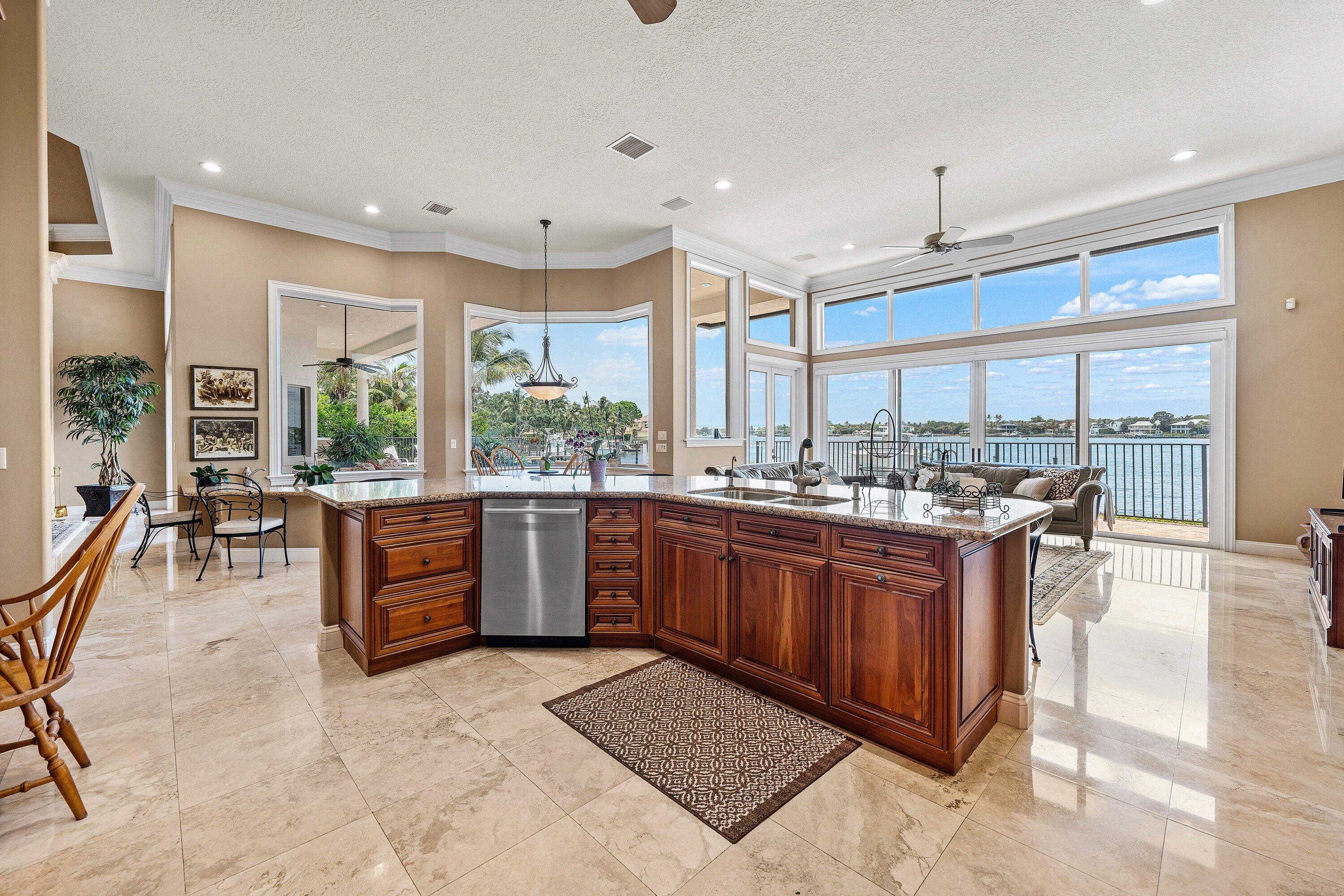 TEQUESTA - Residential