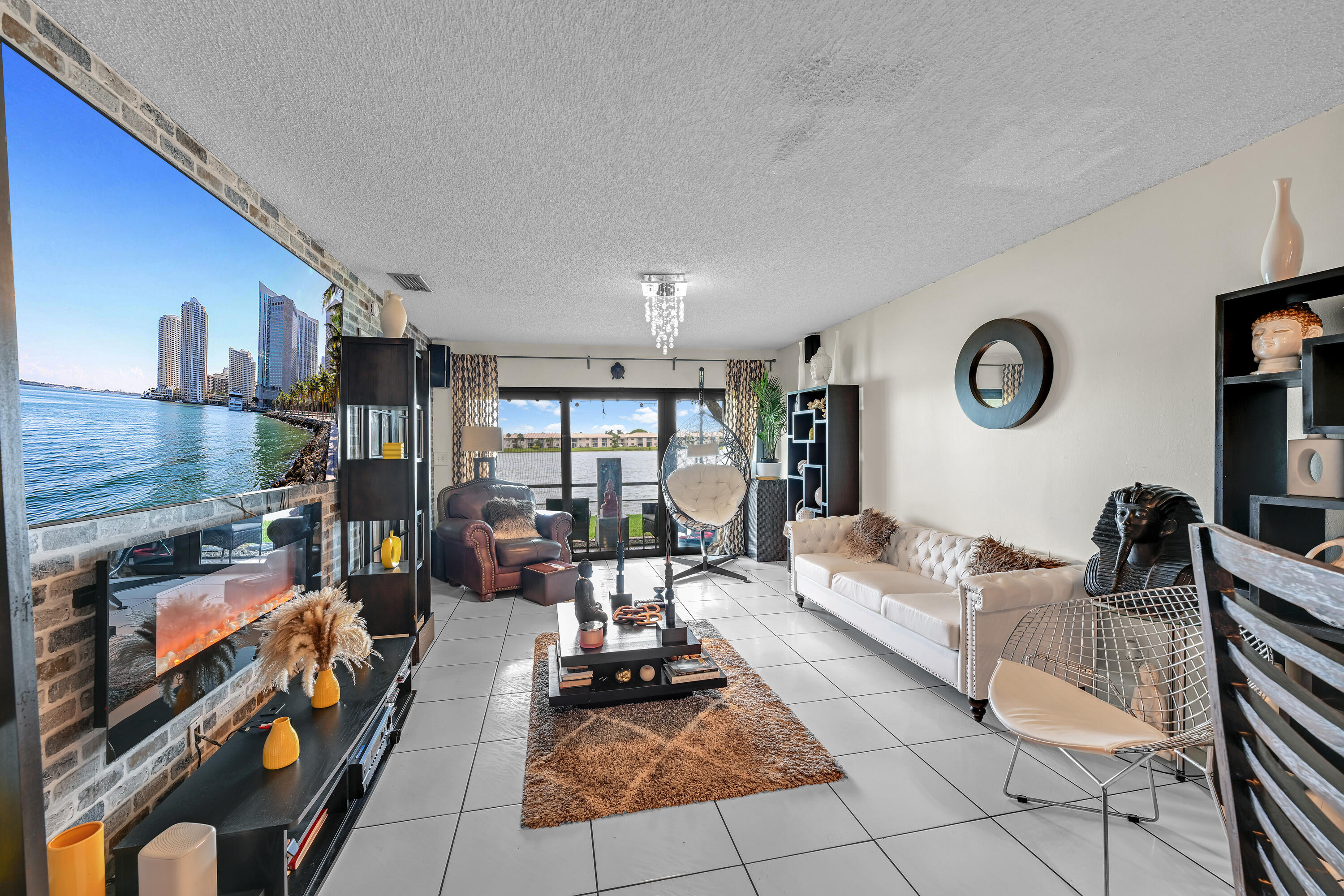 WOODLAKE ISLES - Residential
