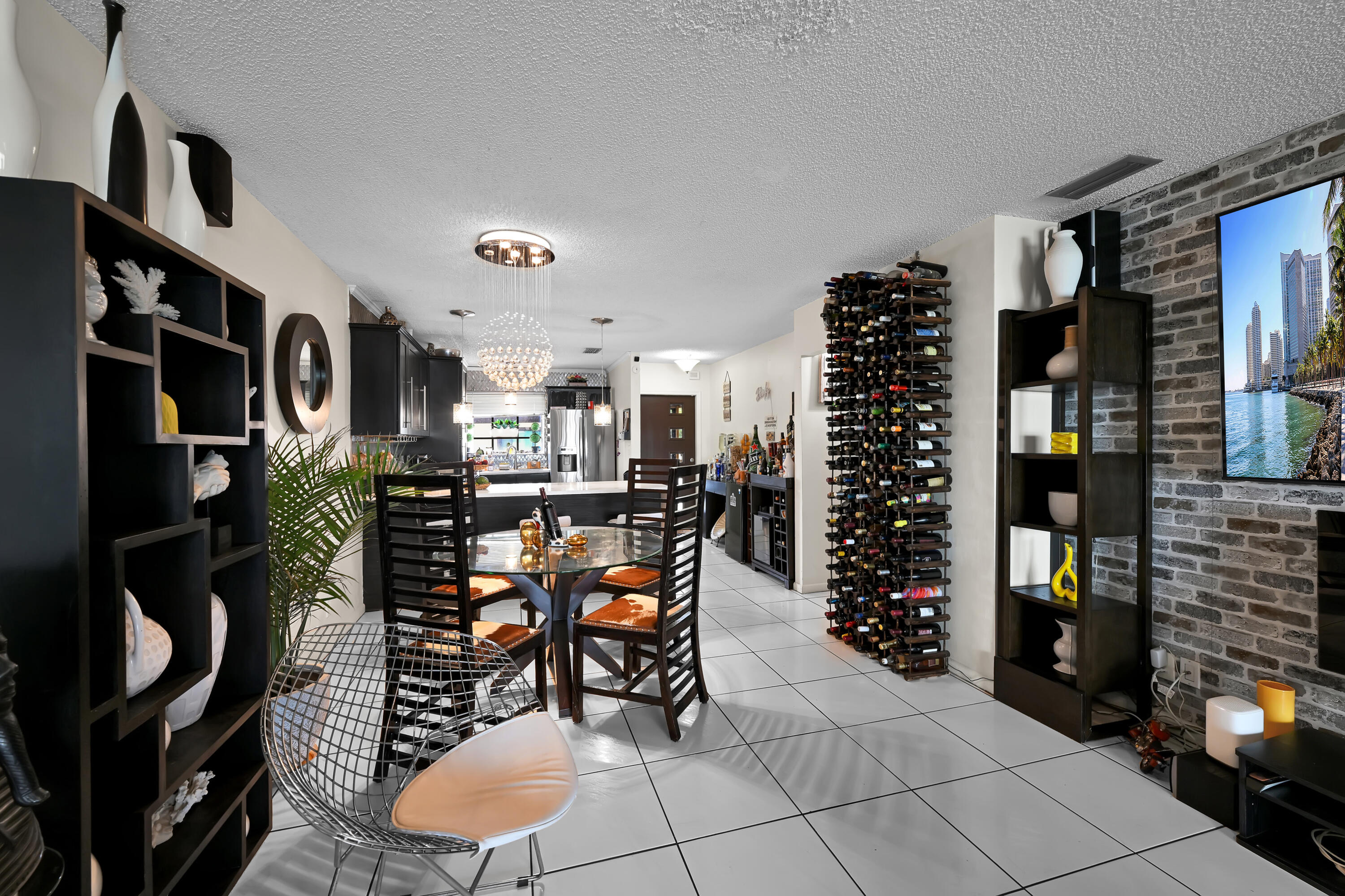 WOODLAKE ISLES - Residential