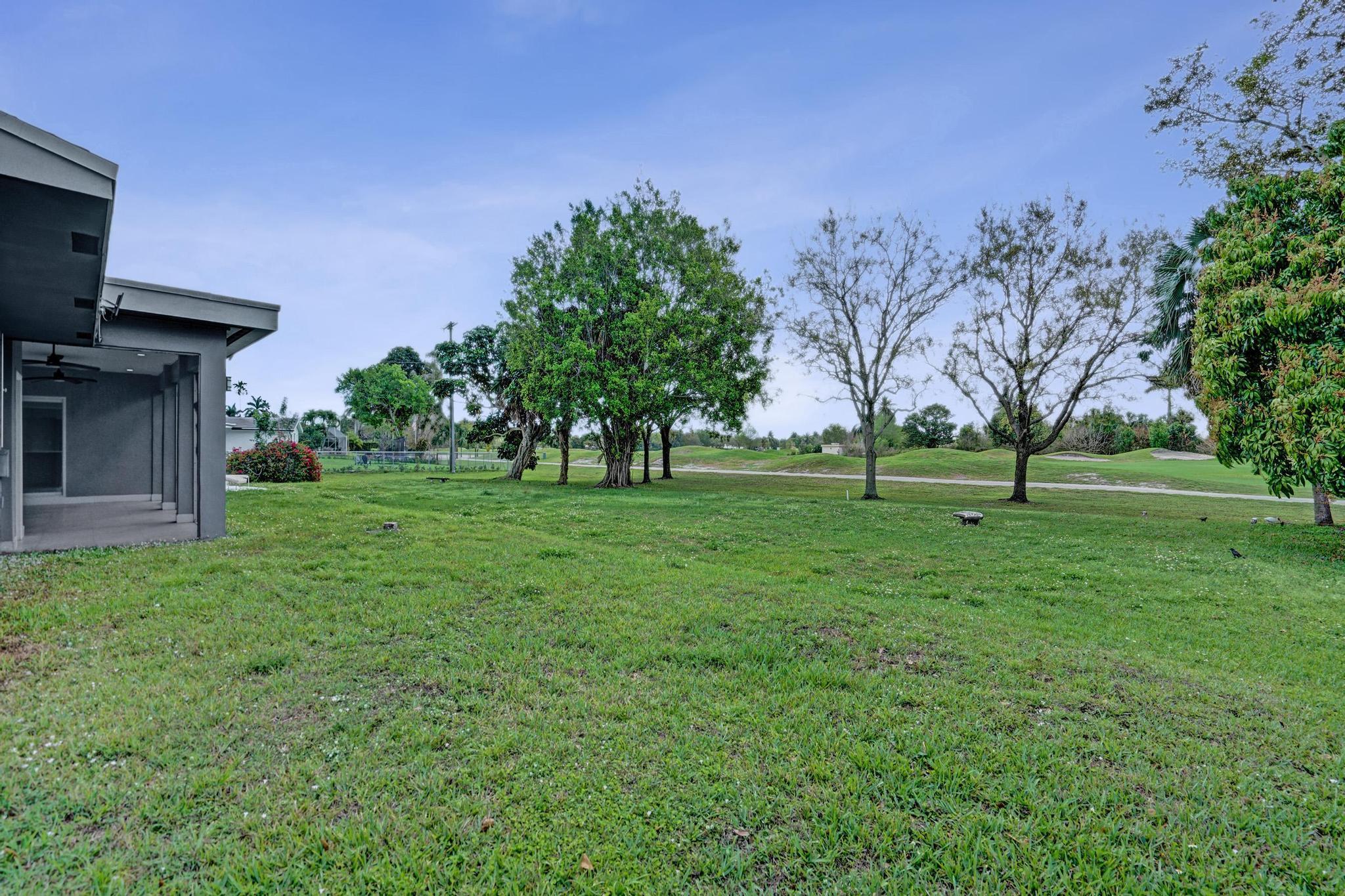 PLANTATION GOLF ESTATES - Residential