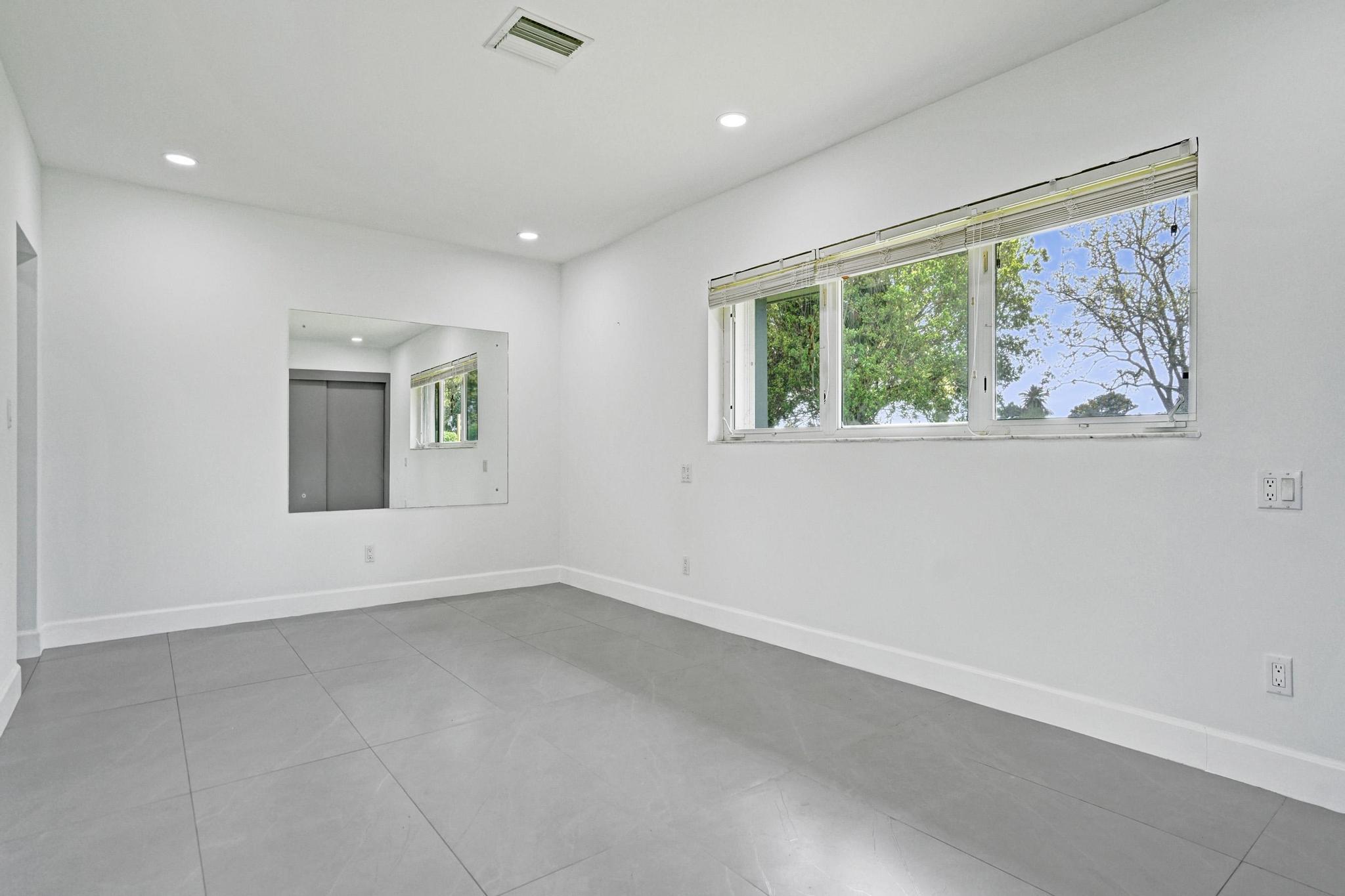 PLANTATION GOLF ESTATES - Residential