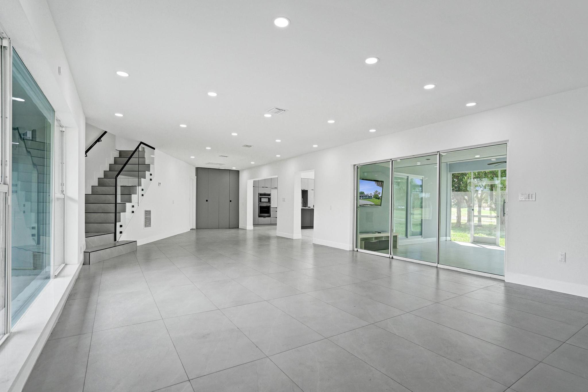 PLANTATION GOLF ESTATES - Residential