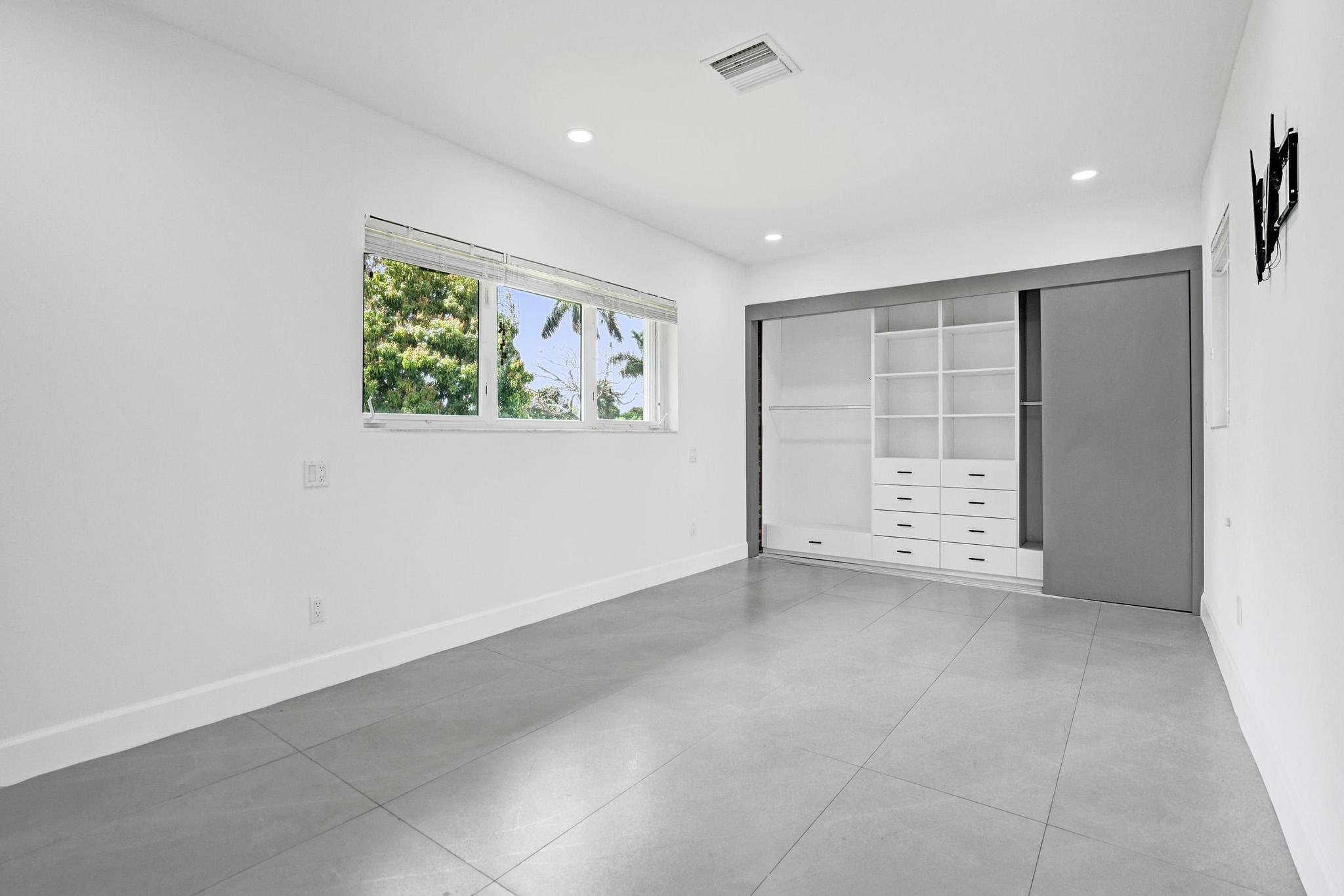 PLANTATION GOLF ESTATES - Residential
